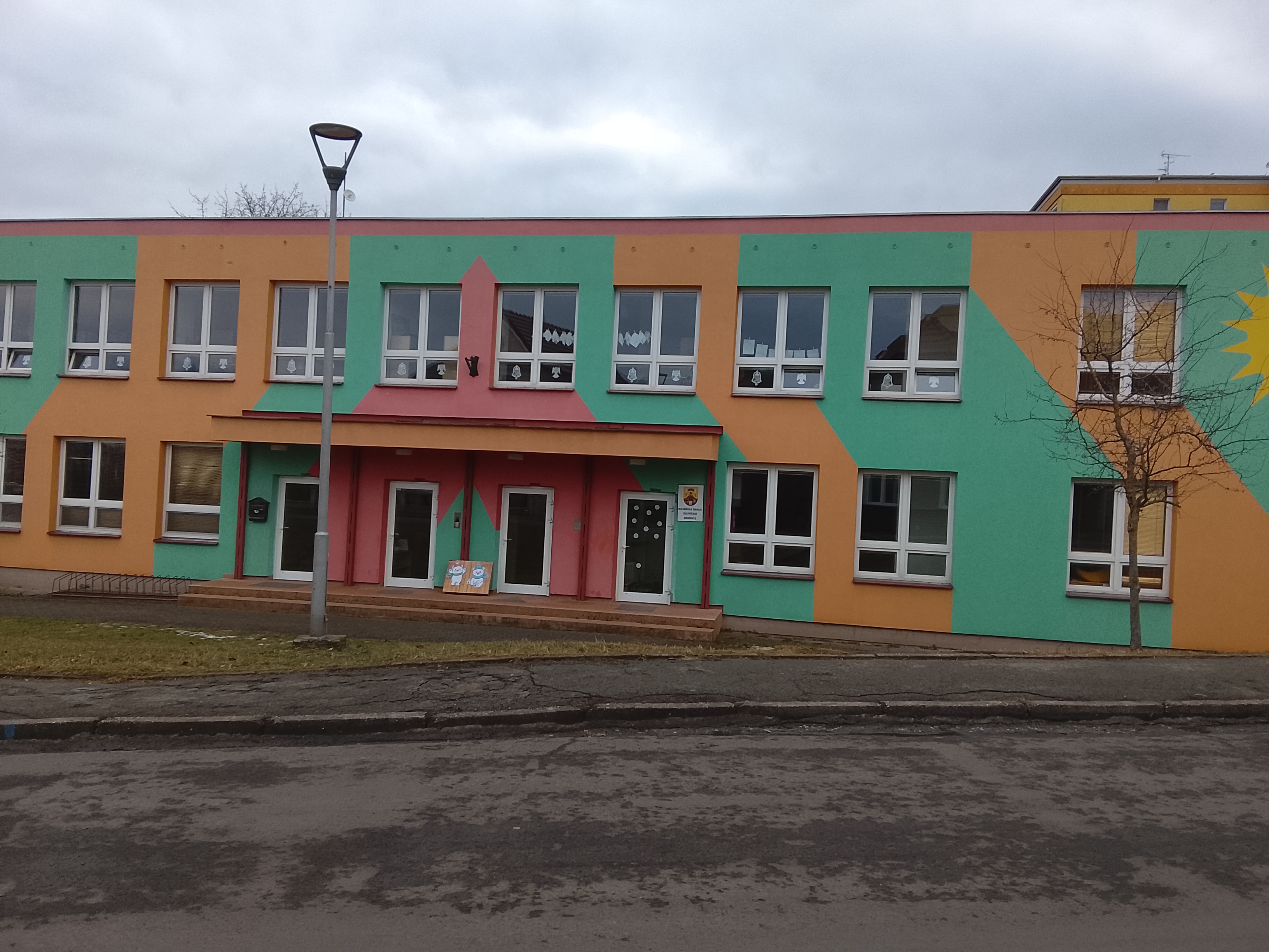 MŠ Sluníčko, Hranice