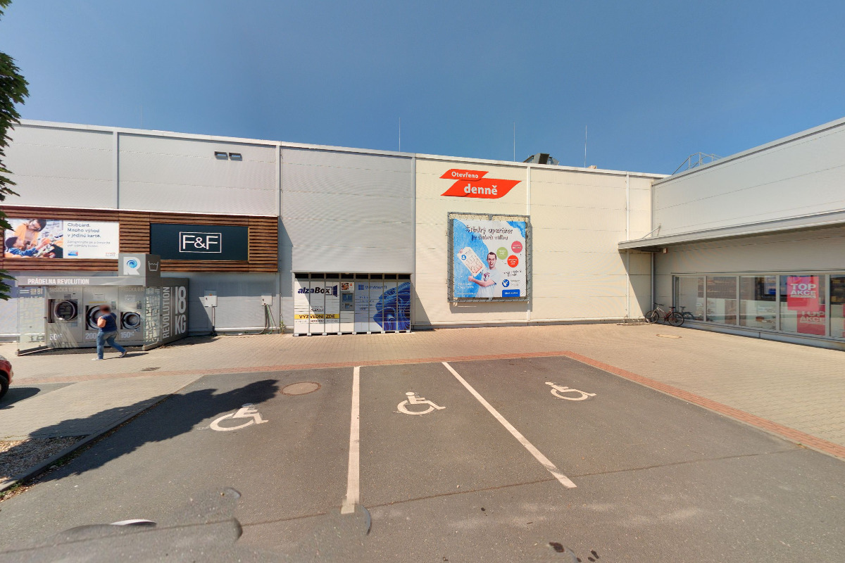 Bankomat České spořitelny foto 3