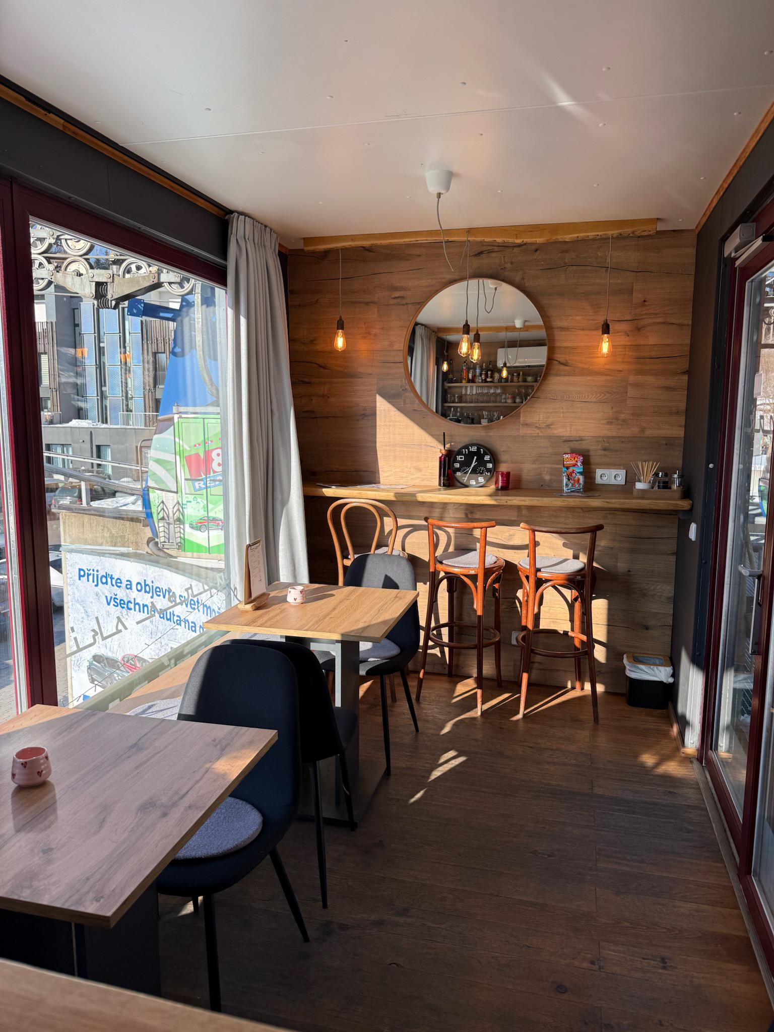 Infopoint Ski škola Bubákov foto 3