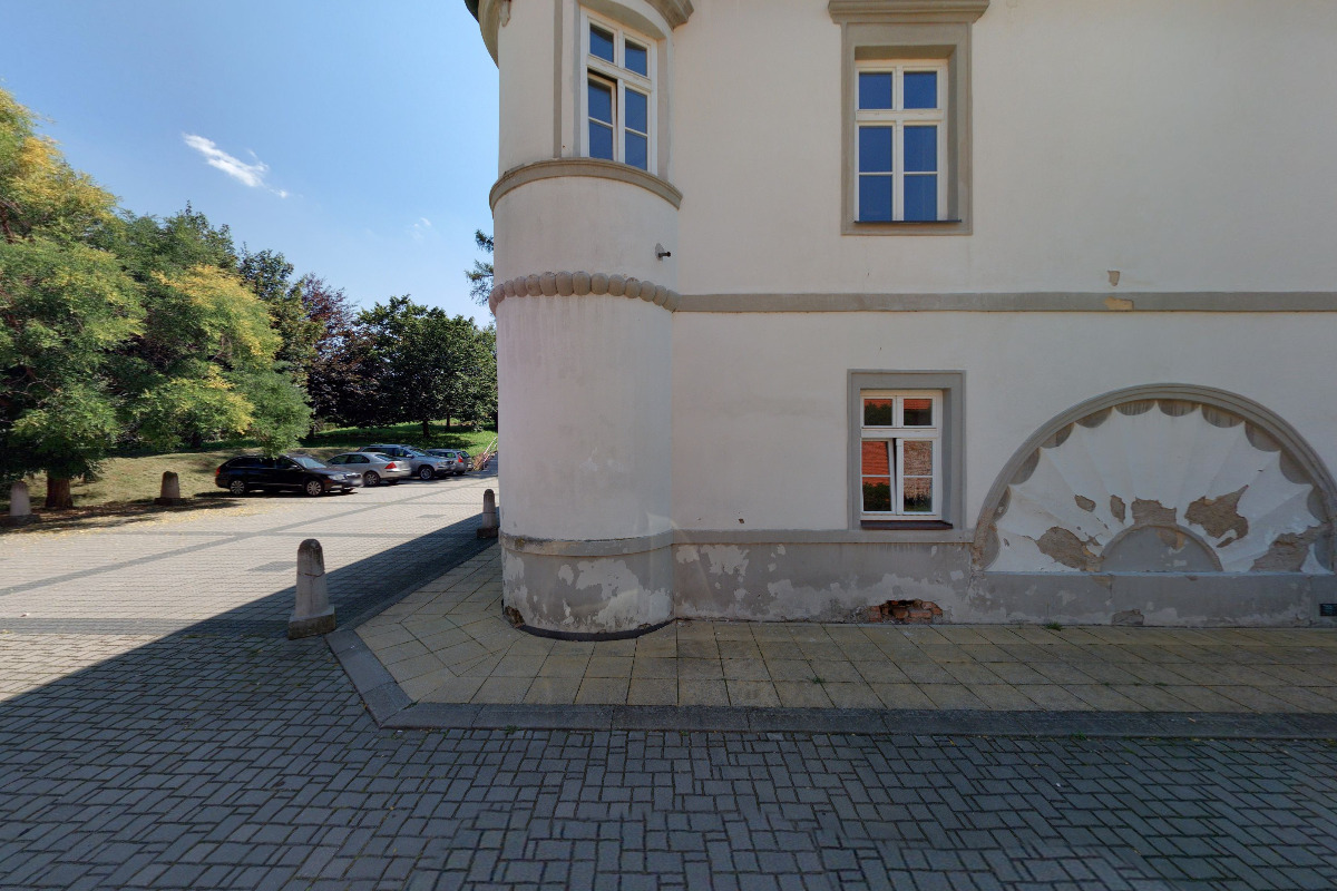 Březolupy - obecní úřad foto 3