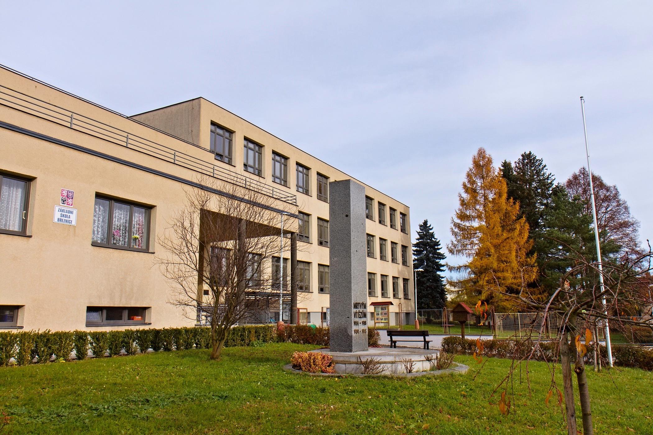 ZŠ Březnice, Rožmitálská foto 3
