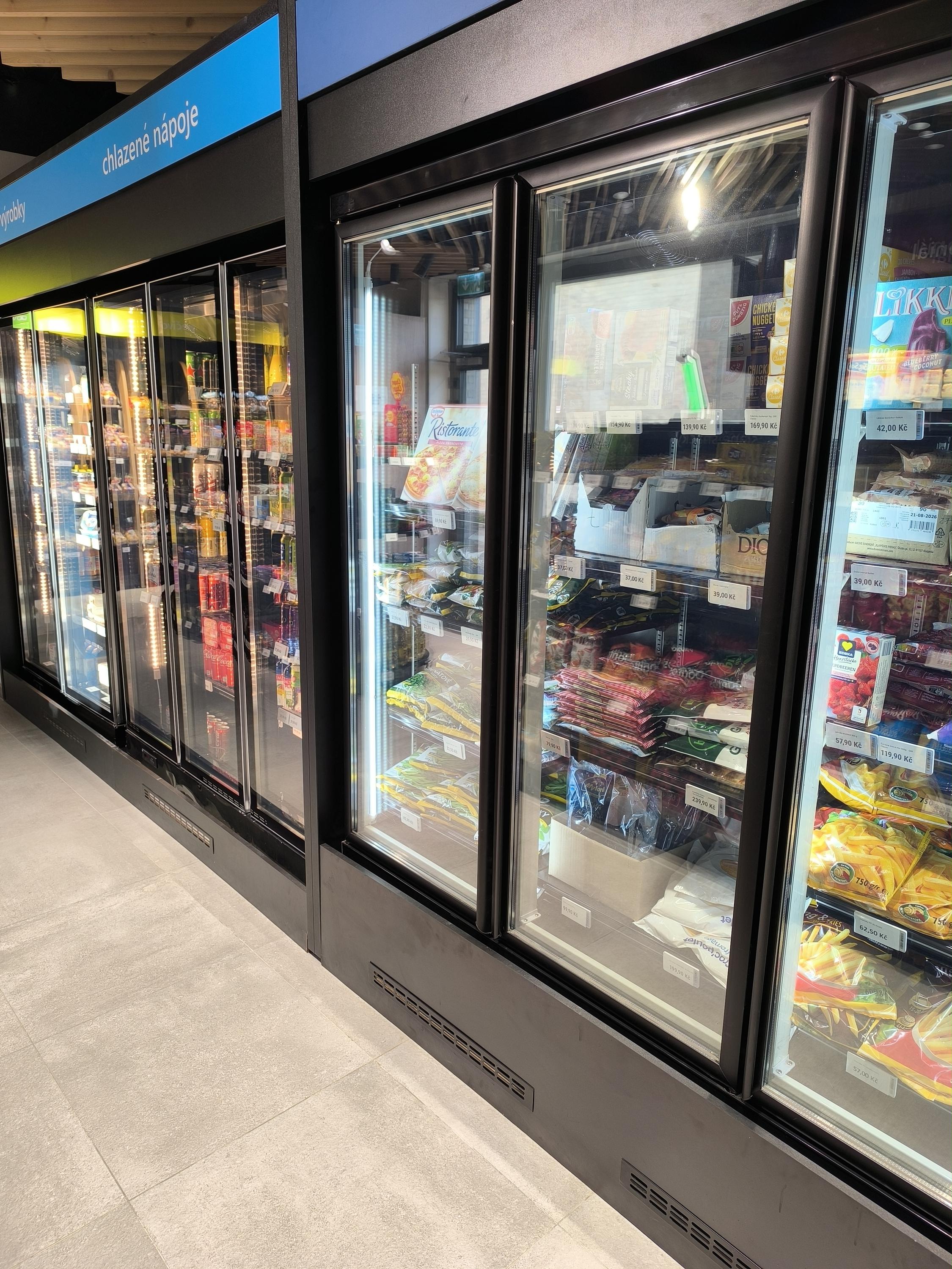 Futureshop 24/7 foto 4