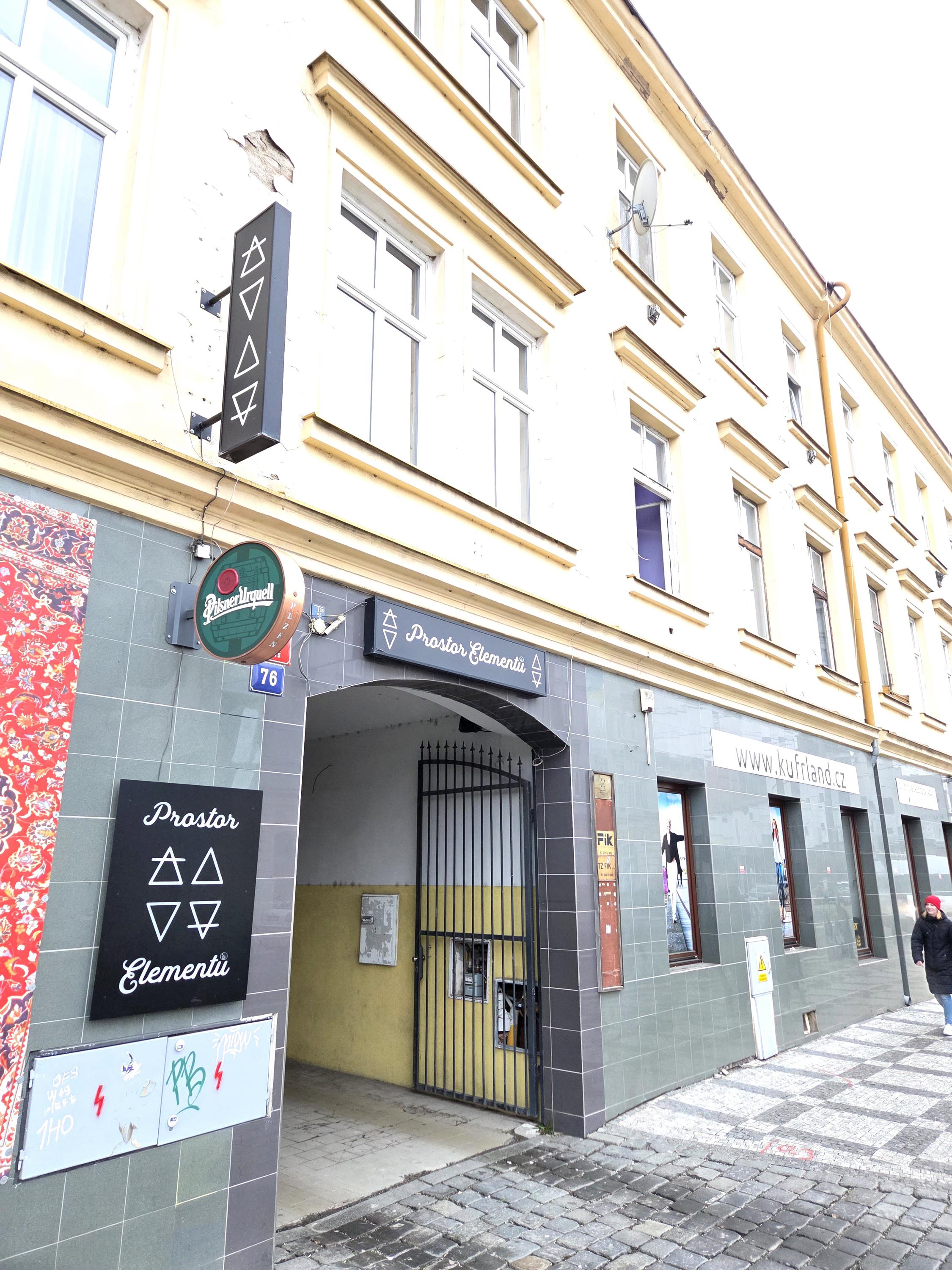 Prostor Elementů foto 2