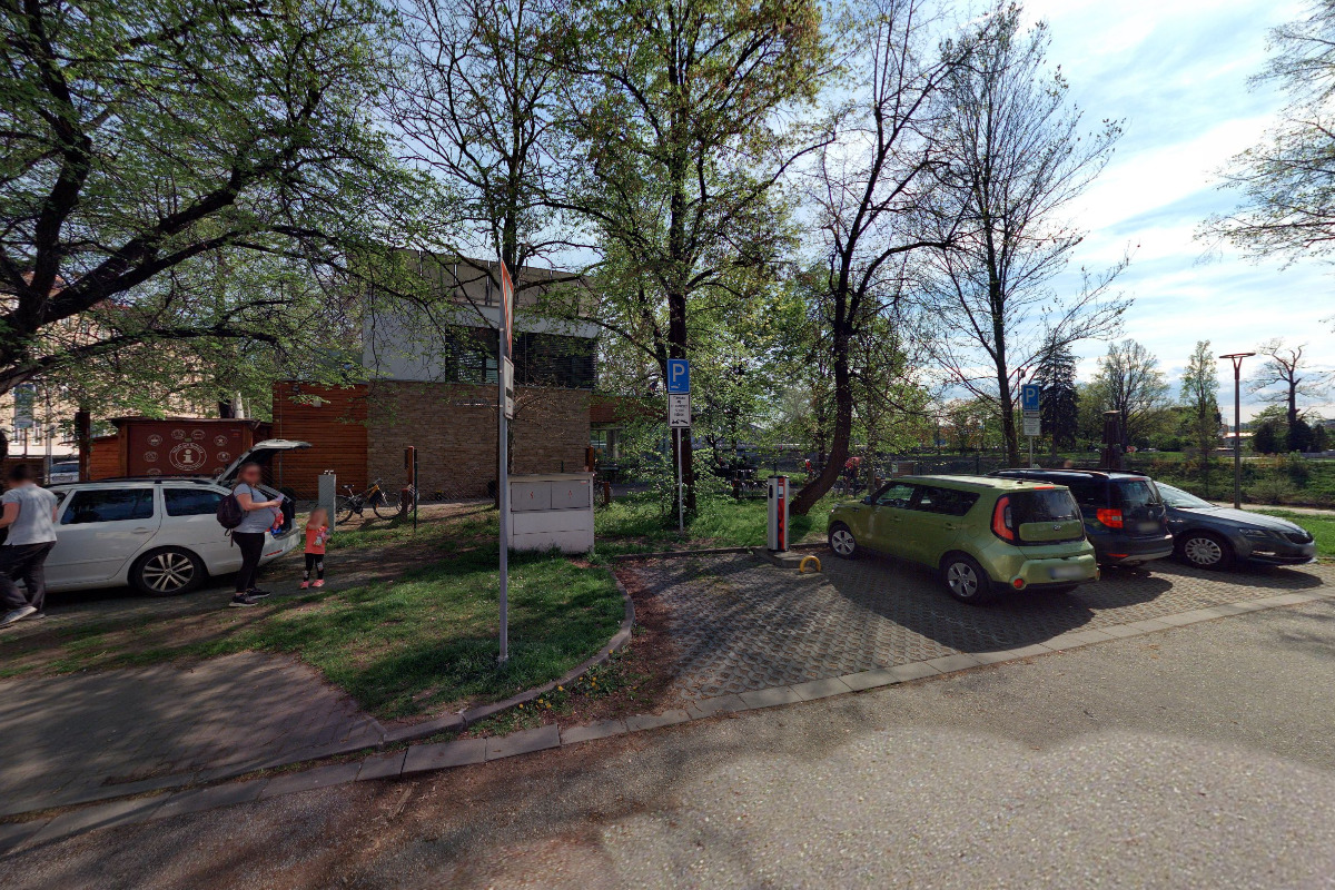 Svolbox - nabíjecí stanice