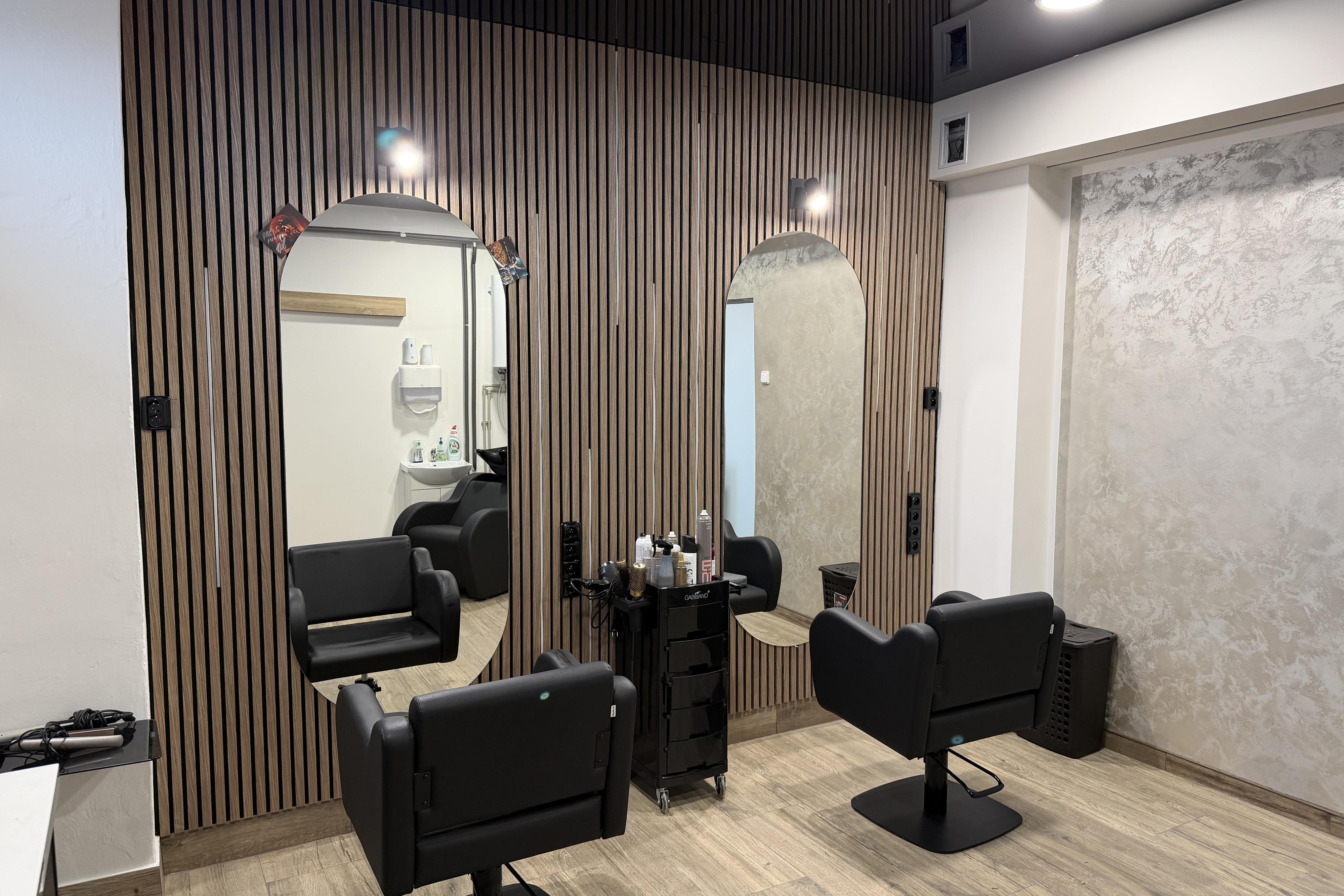 Dámské kadeřnictví - Monika Kajanovičová