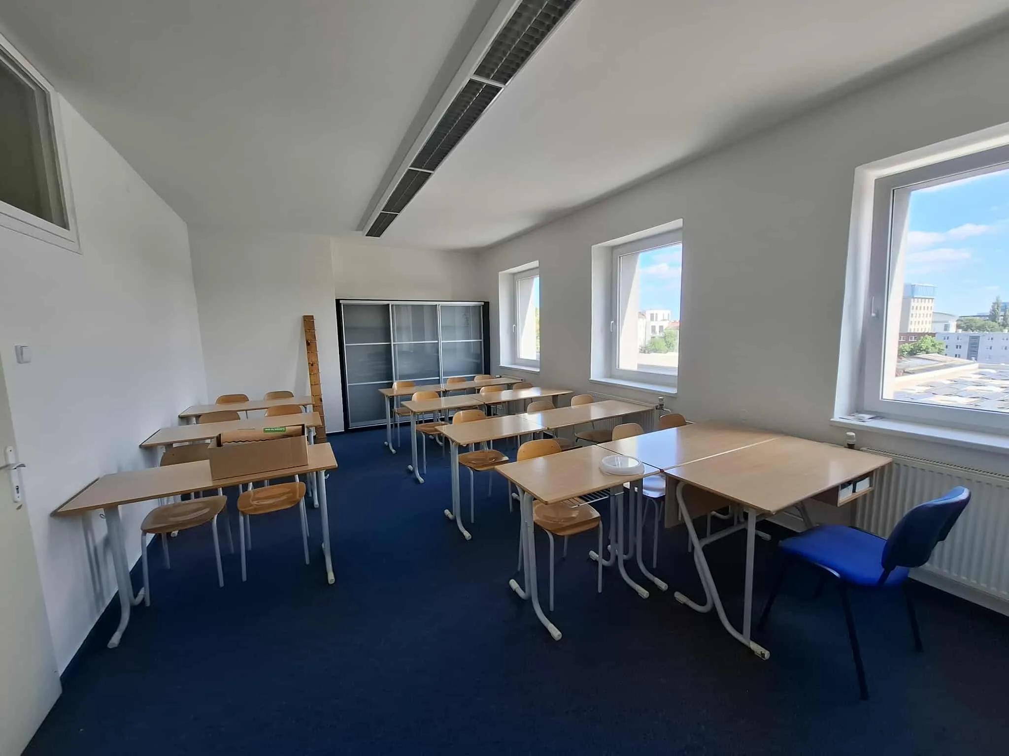 Lingua Centrum - Jazyková škola foto 3