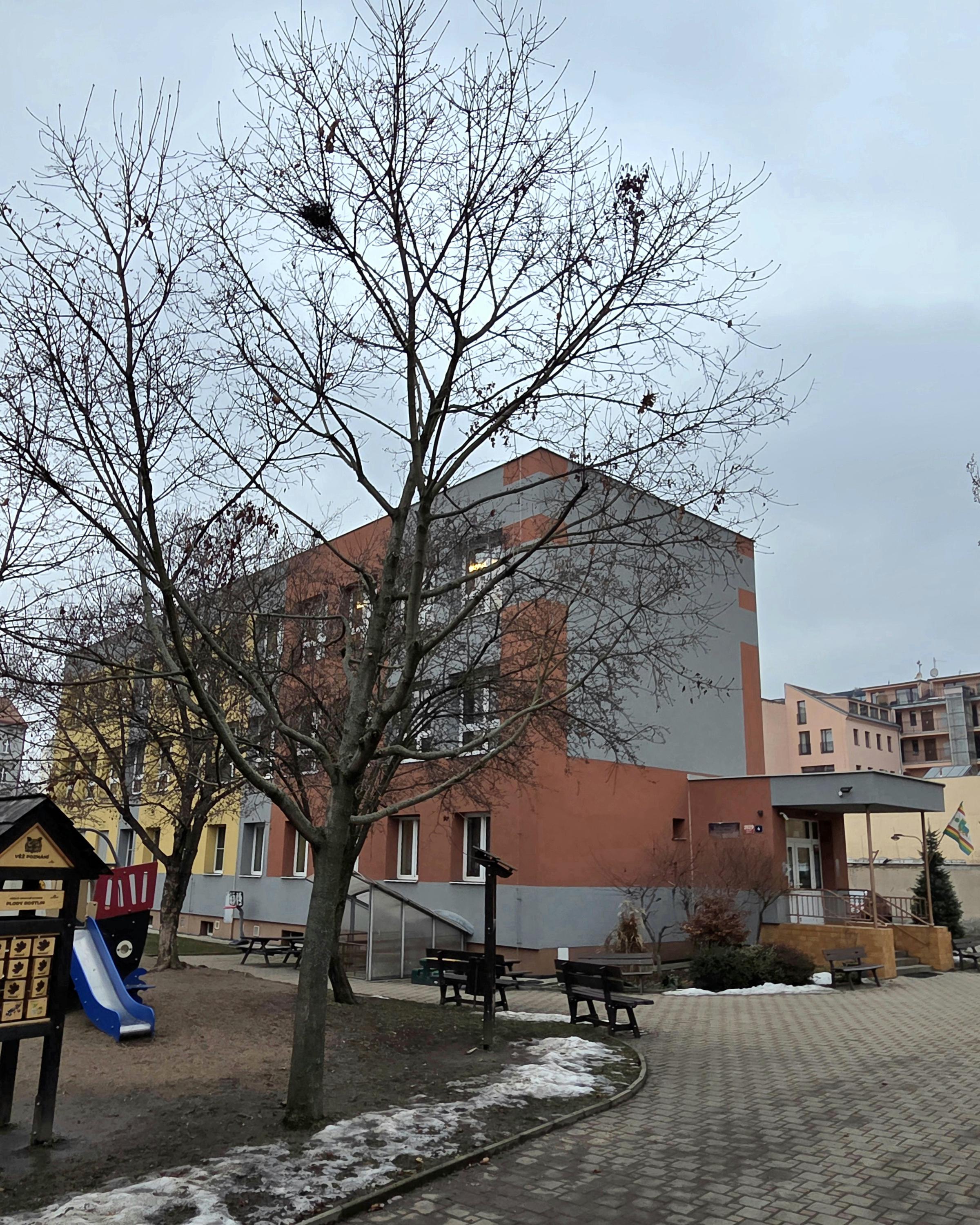 Mateřská škola, Praha 5 - Smíchov, U Železničního mostu 2629 foto 1
