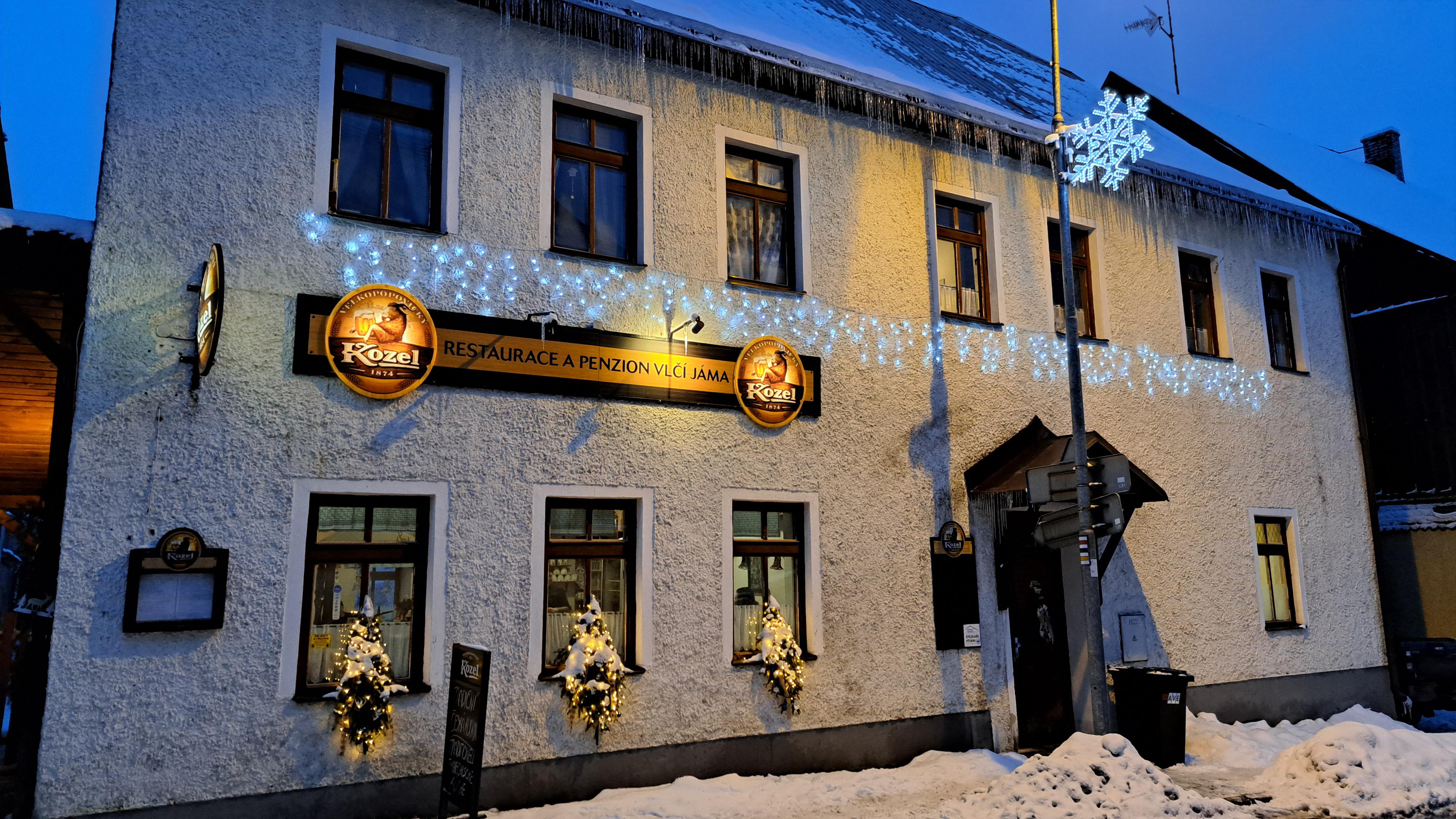 Restaurace a penzion Vlčí jáma foto 3