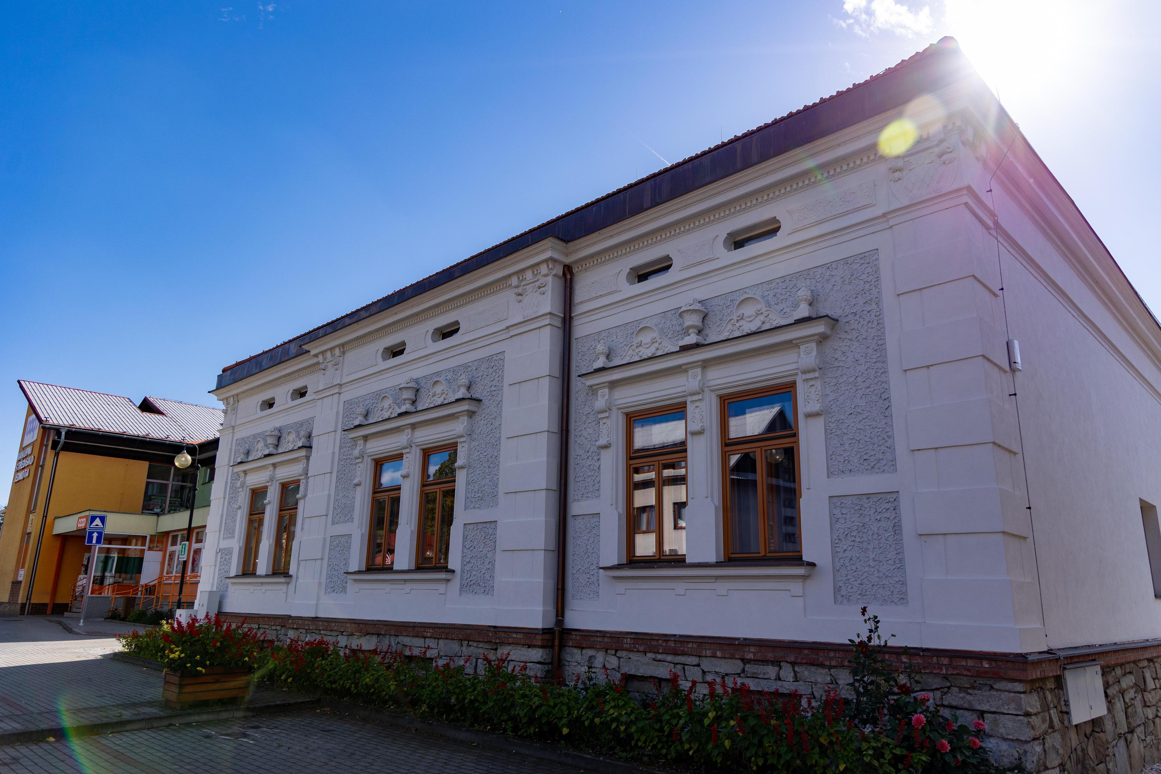 Obecní knihovna Nový Hrozenkov foto 6