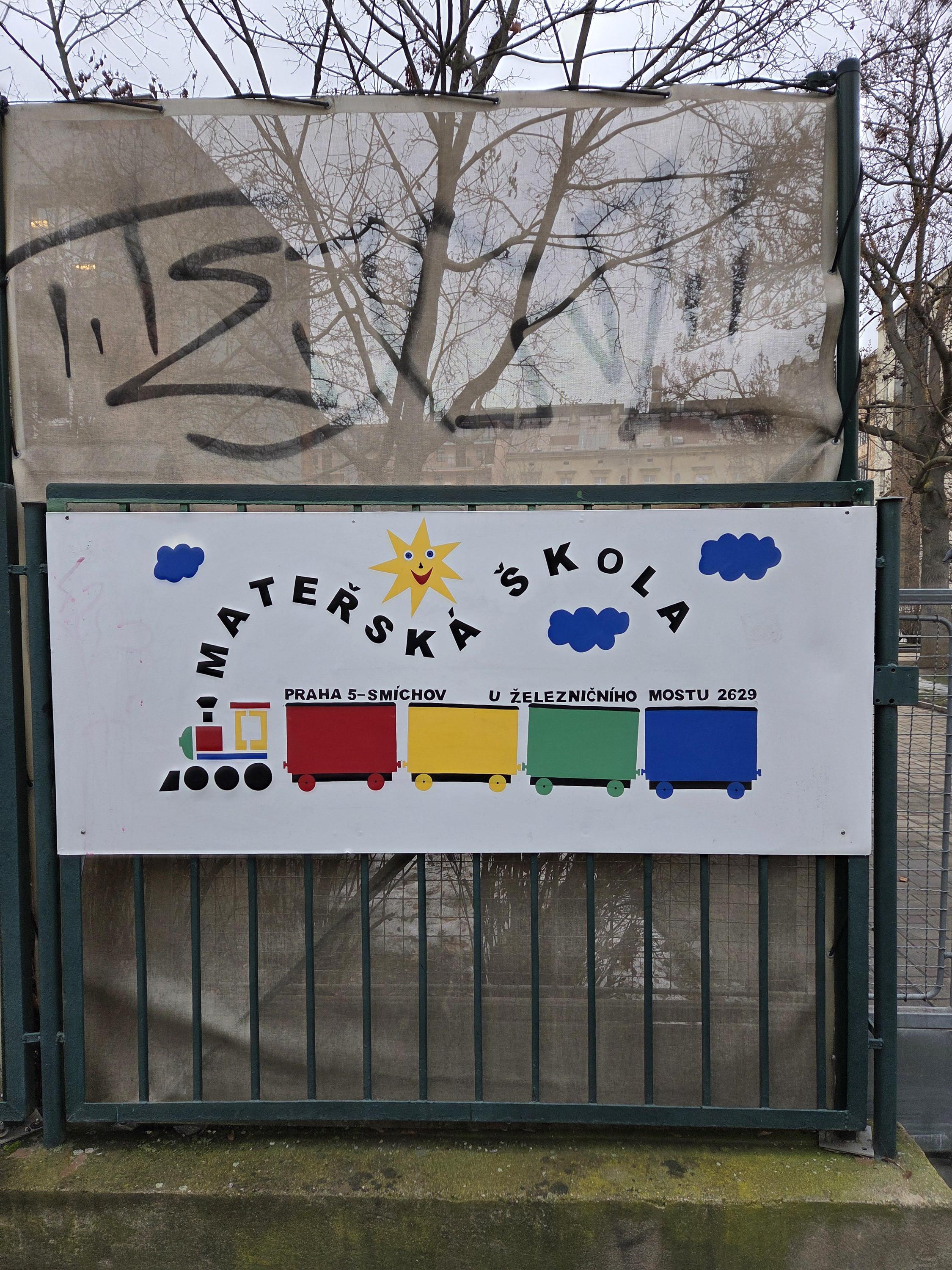 Mateřská škola, Praha 5 - Smíchov, U Železničního mostu 2629 foto 6