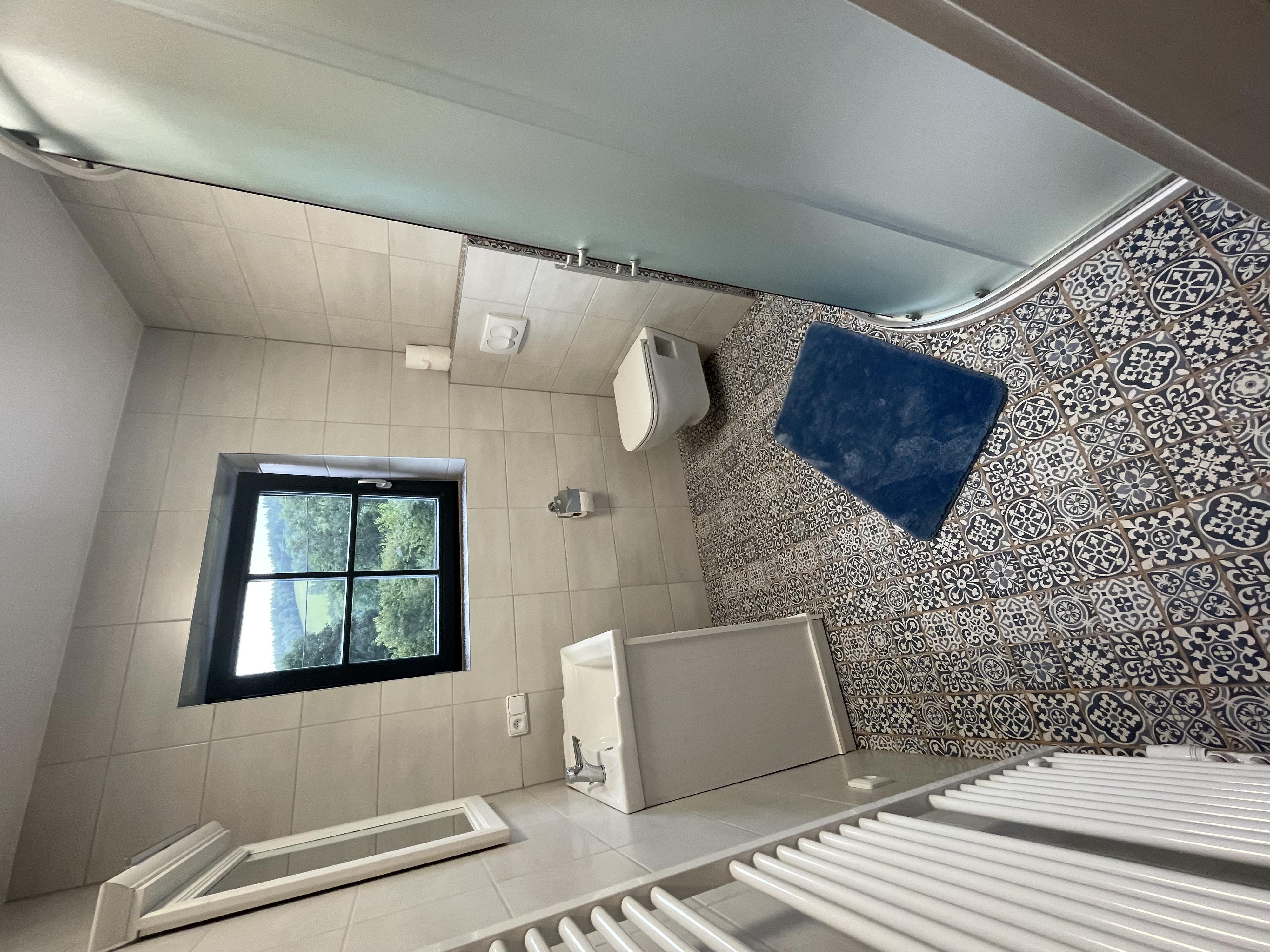 Roubenka Jesenka foto 3