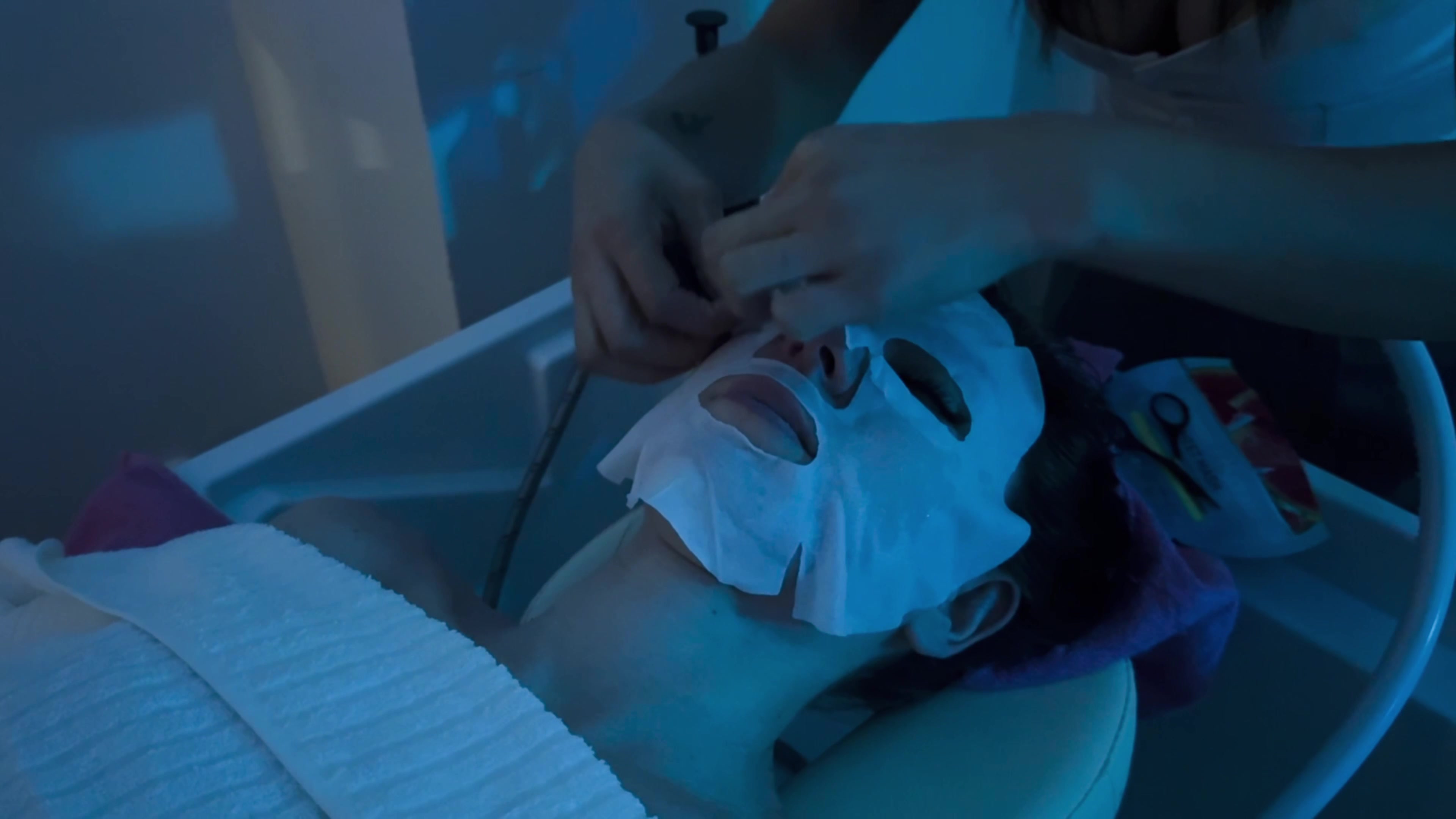 HEAD SPA foto 2 (náhled videa)