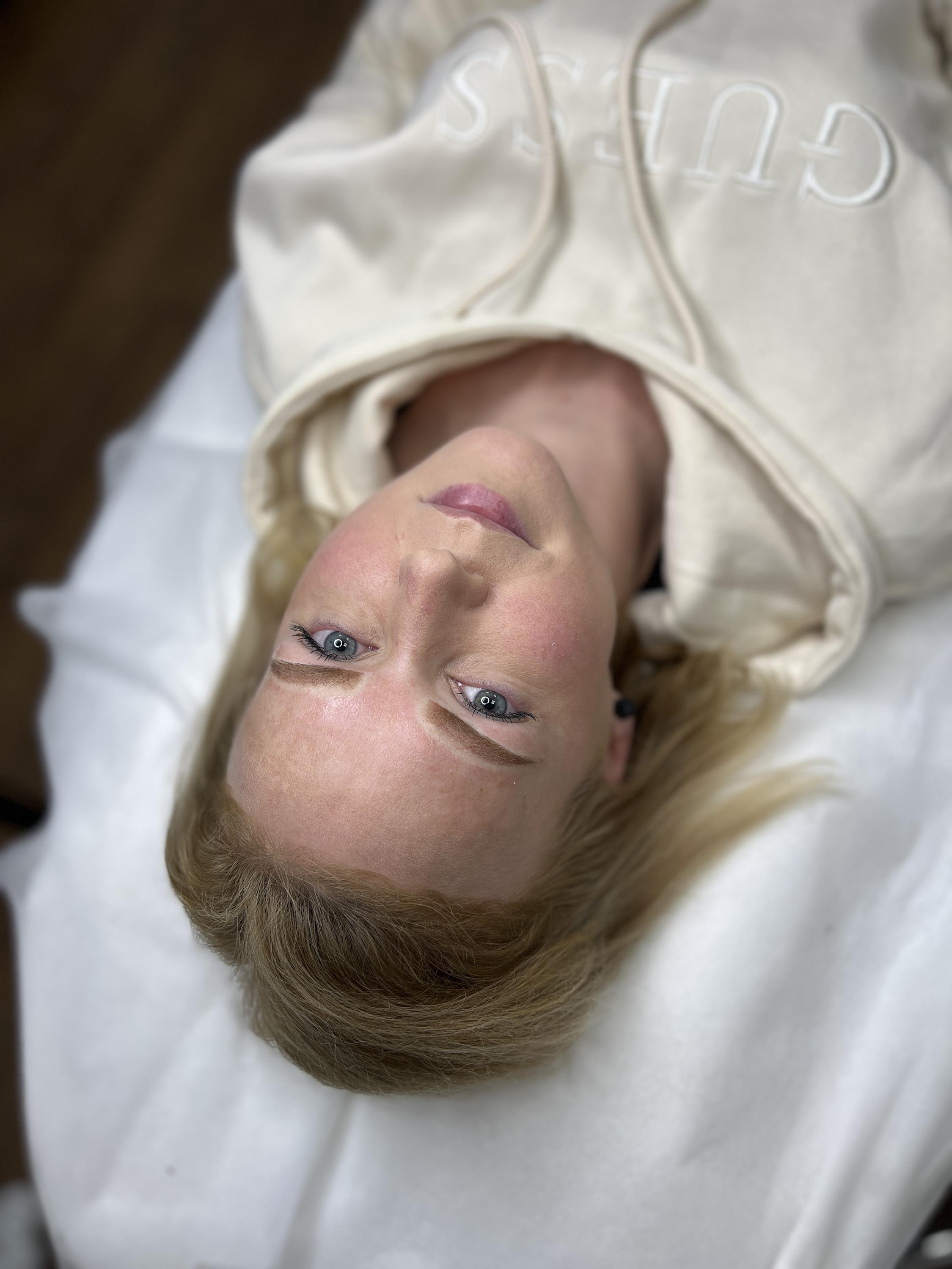 Ink-credible beauty – Kristýna Janatová foto 2