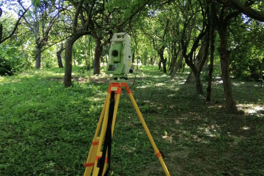 Pomoc při přerozdělení pozemku