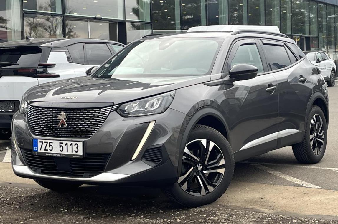 Peugeot 2008 1,2 PT Allure ZÁRUKA DO '28