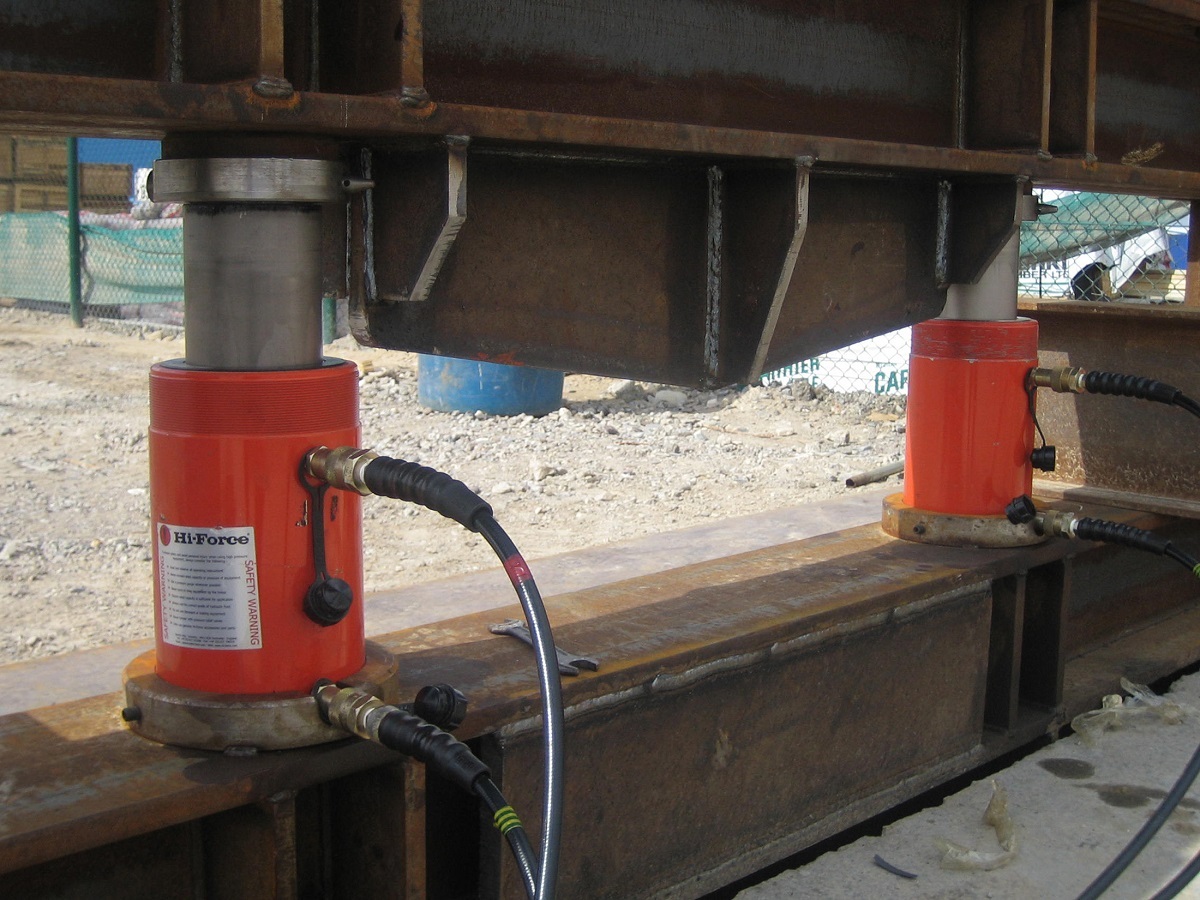 Carl Stahl s.r.o. | Jeřábová a manipulační technika foto 2