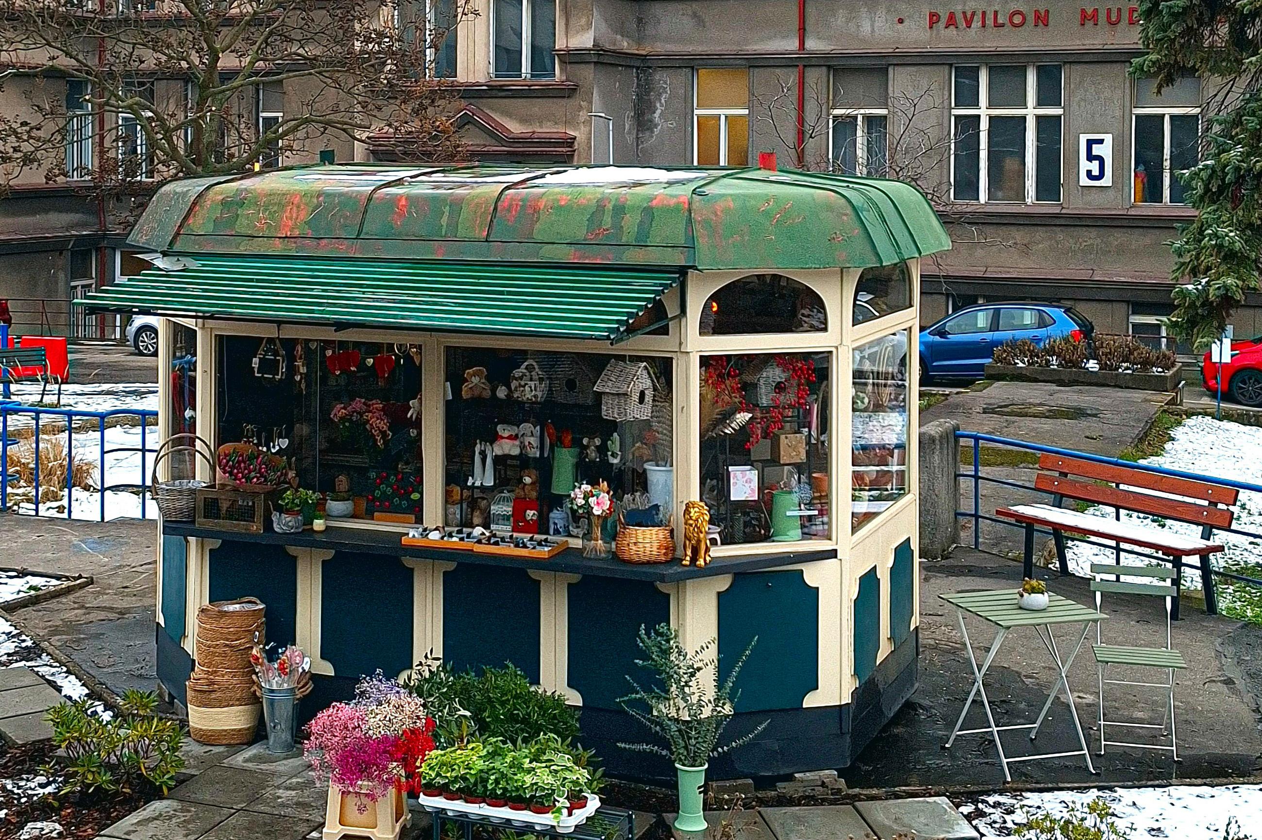 Květinový stánek na Bulovce