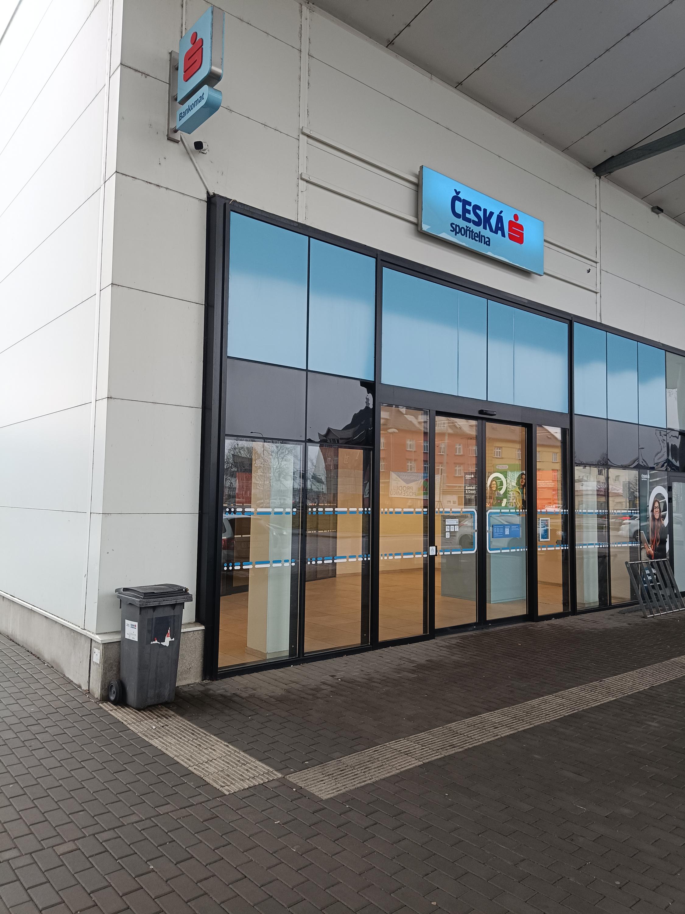 Bankomat České spořitelny foto 2