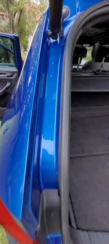 Petr Lonský - Čištění automobilů foto 2 (náhled videa)