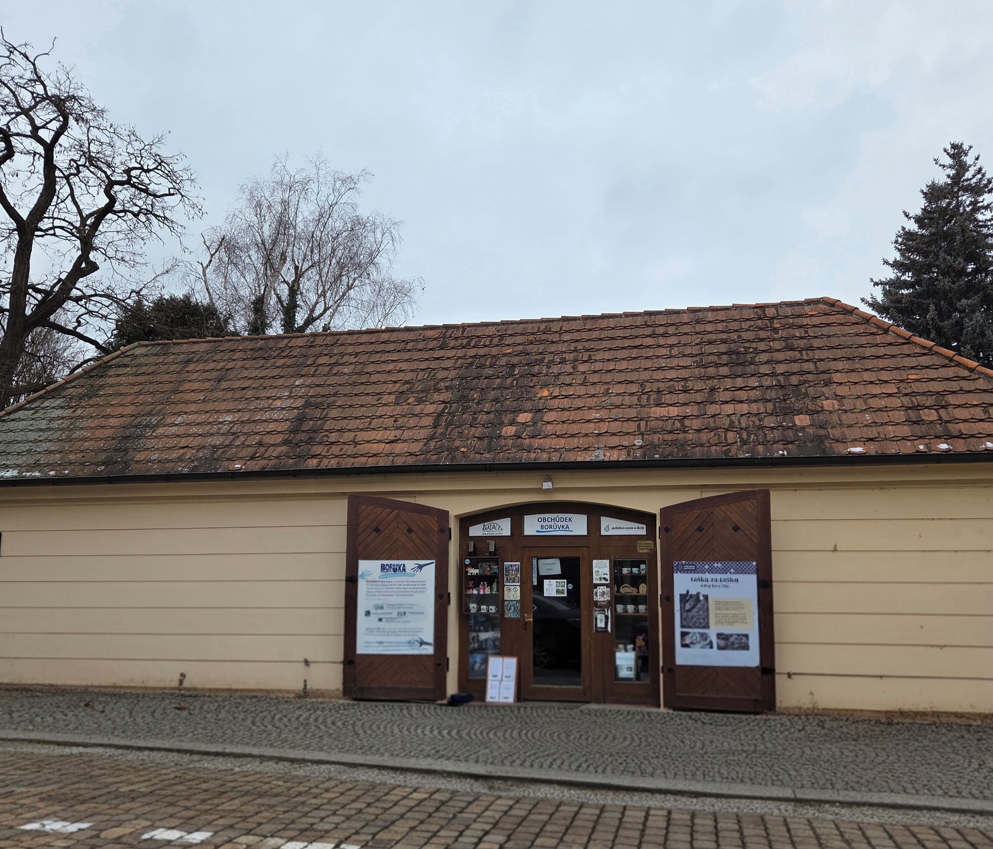 Občanské sdružení Borůvka - Obchůdek Borůvka foto 2