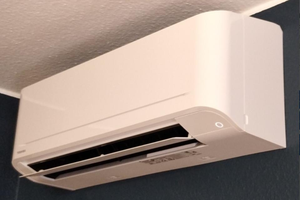 Toshiba 3,3 kW s montáží a DPH 33219 Kč komplet.