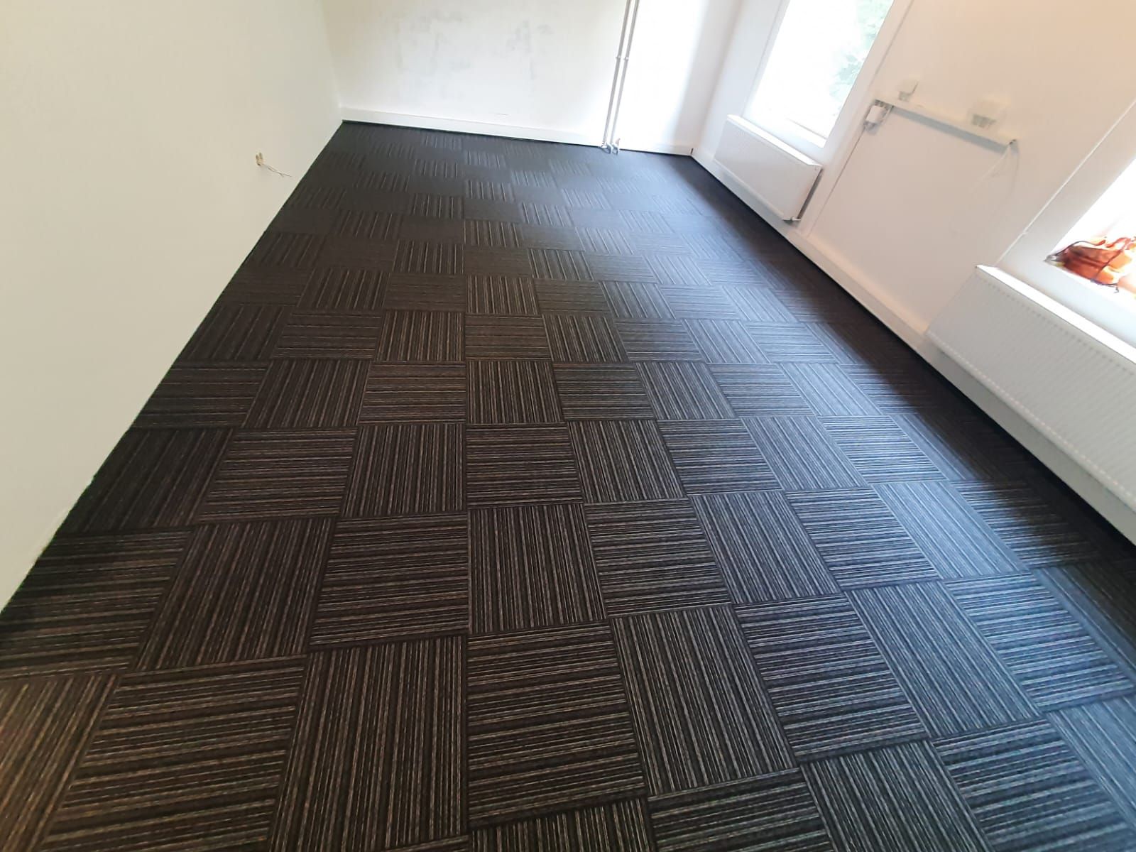 Profesionální pokládka podlah i z Vašeho materiálu