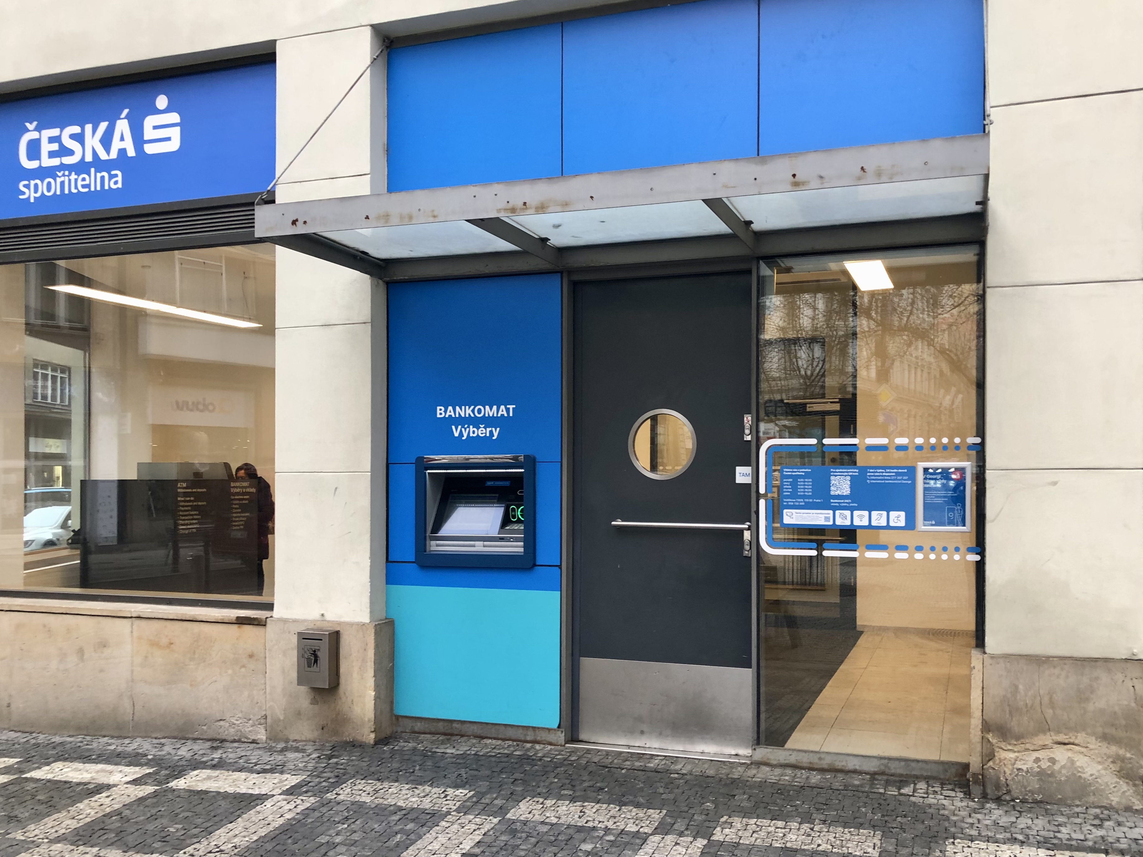 Bankomat České spořitelny foto 4