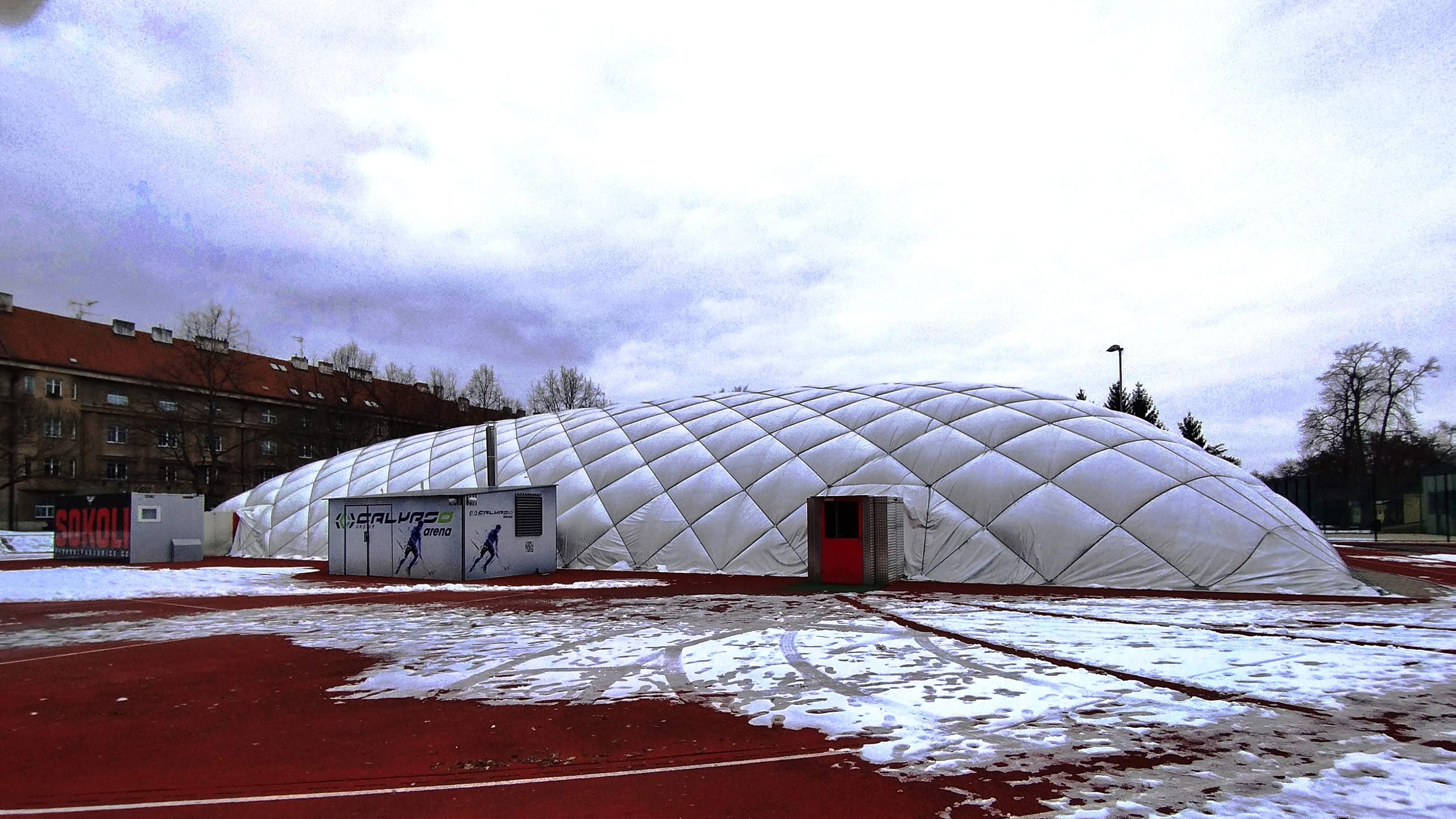 Sportovní hala Na Olšinkách foto 4