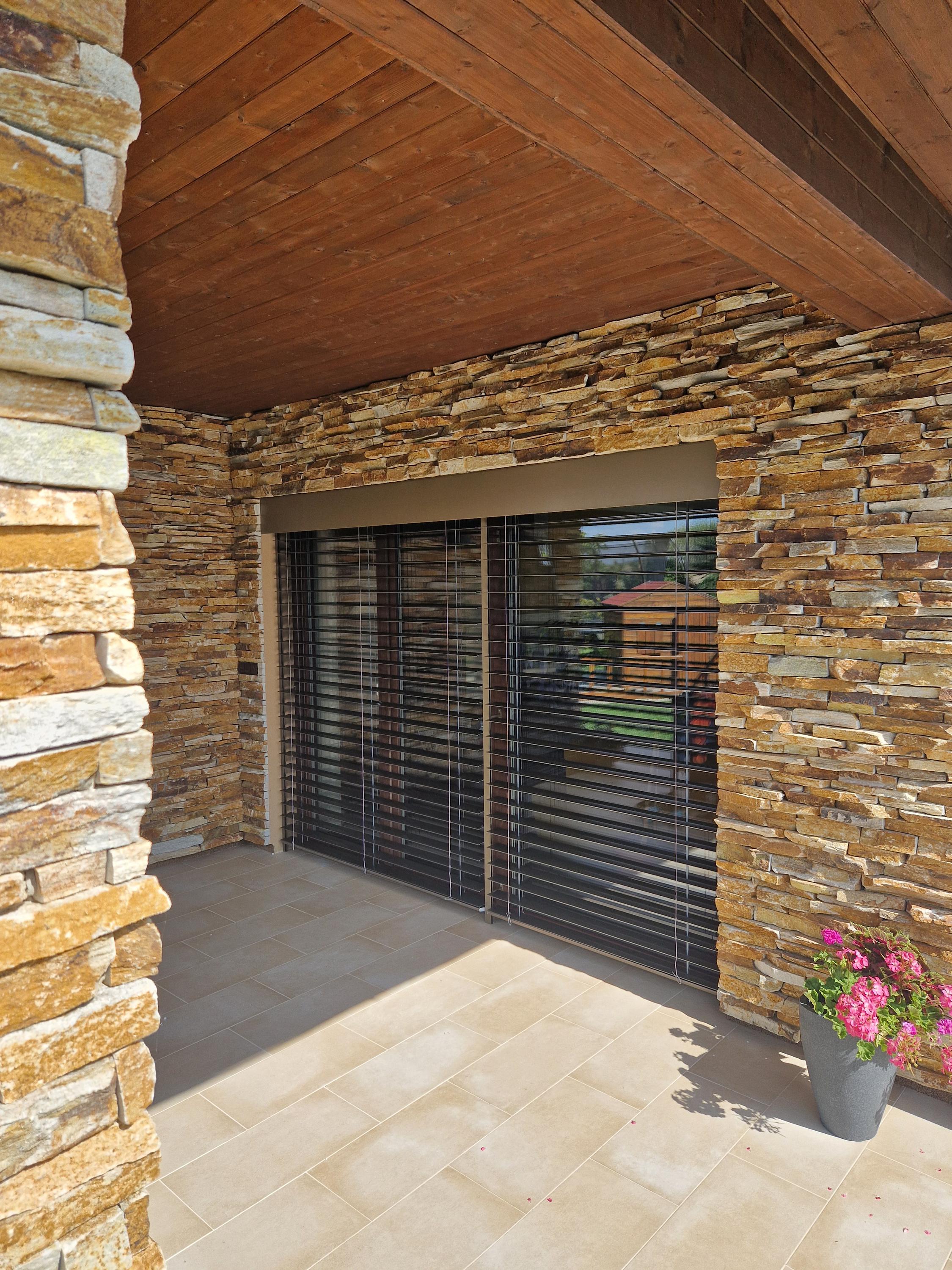 Žaluzie Halouzka-Stínění interiéru na míru foto 4