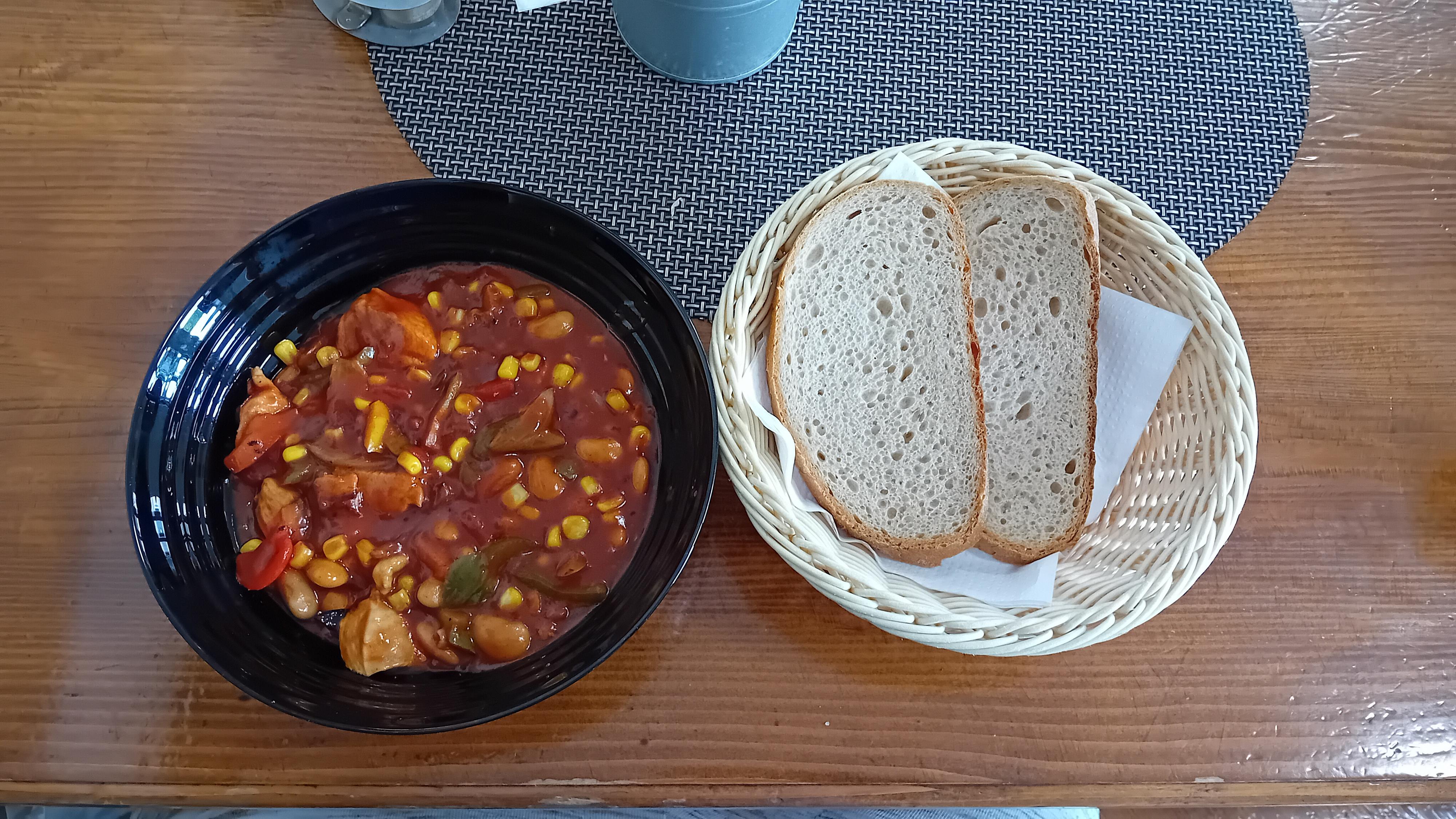 Restaurace a Penzion U Kovárny foto 6