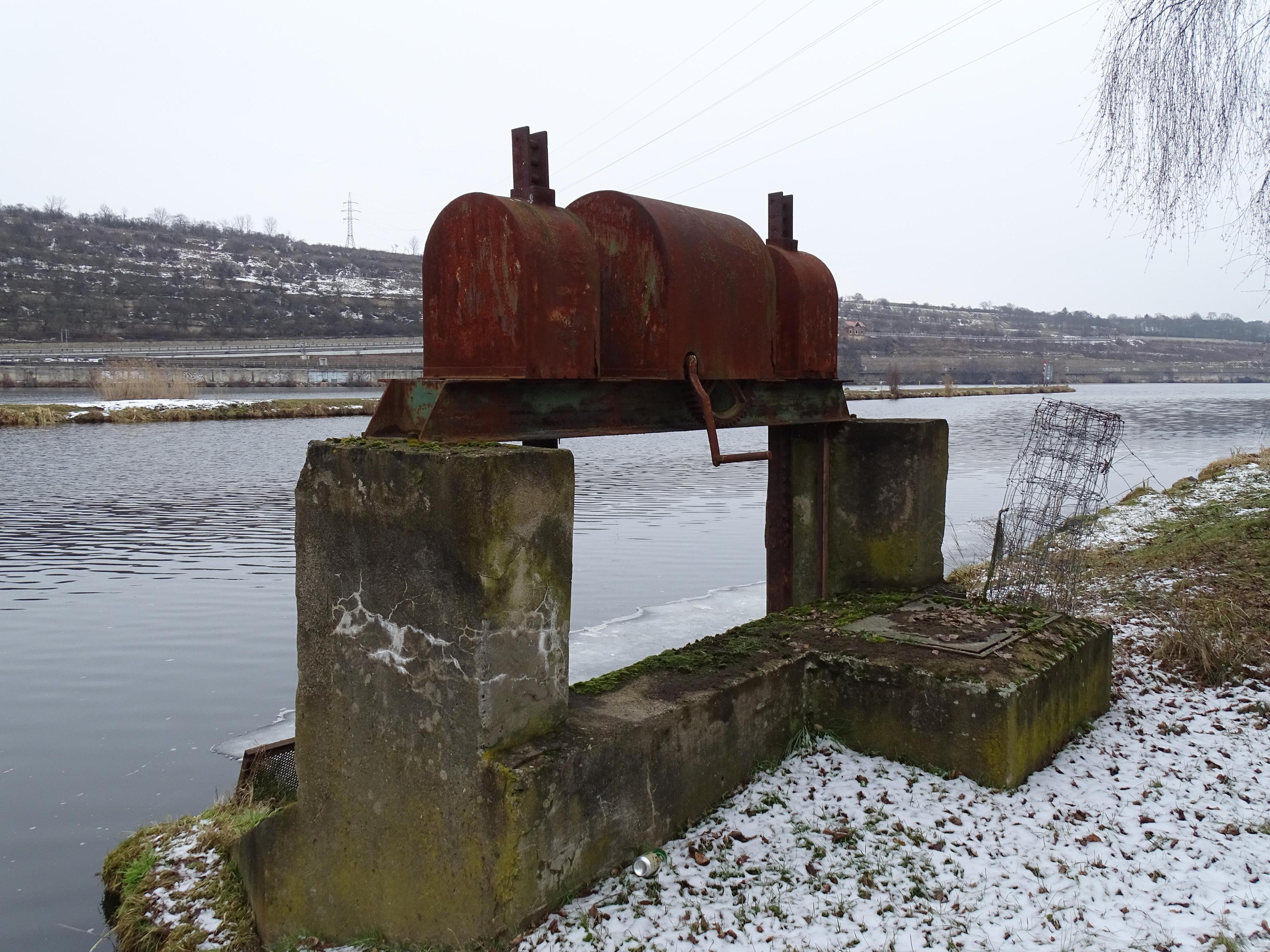 Plavební komora Dolní Beřkovice foto 5