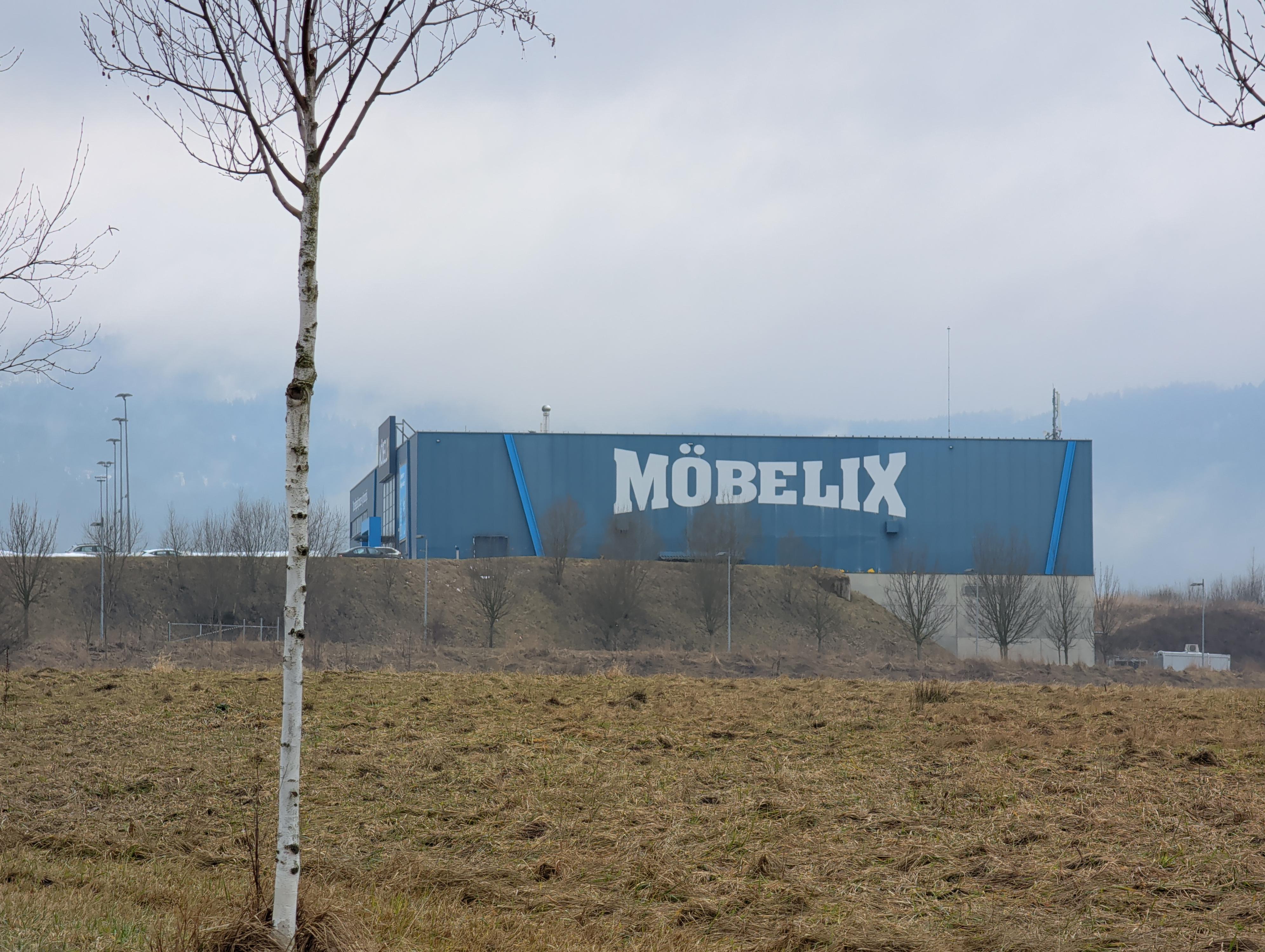 Möbelix foto 3
