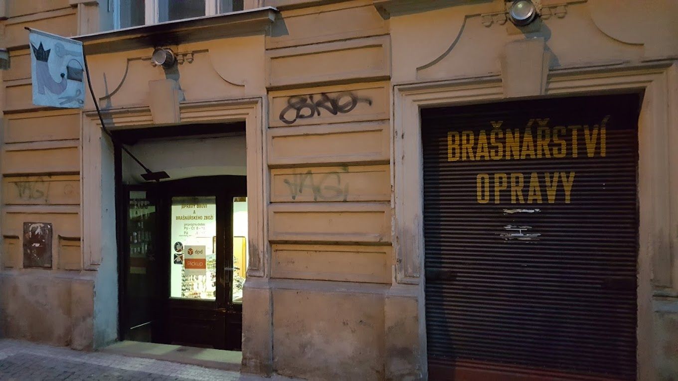 Opravna obuvi a brašnářství foto 2