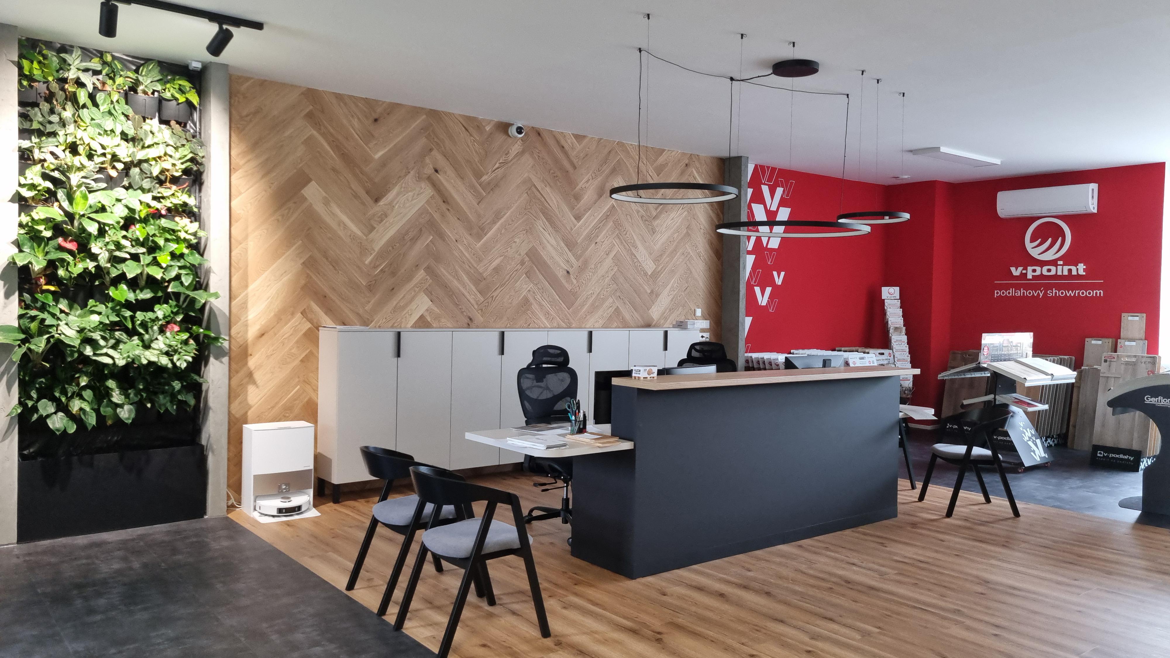 PODLAHY A INTERIÉRY - Březina foto 5