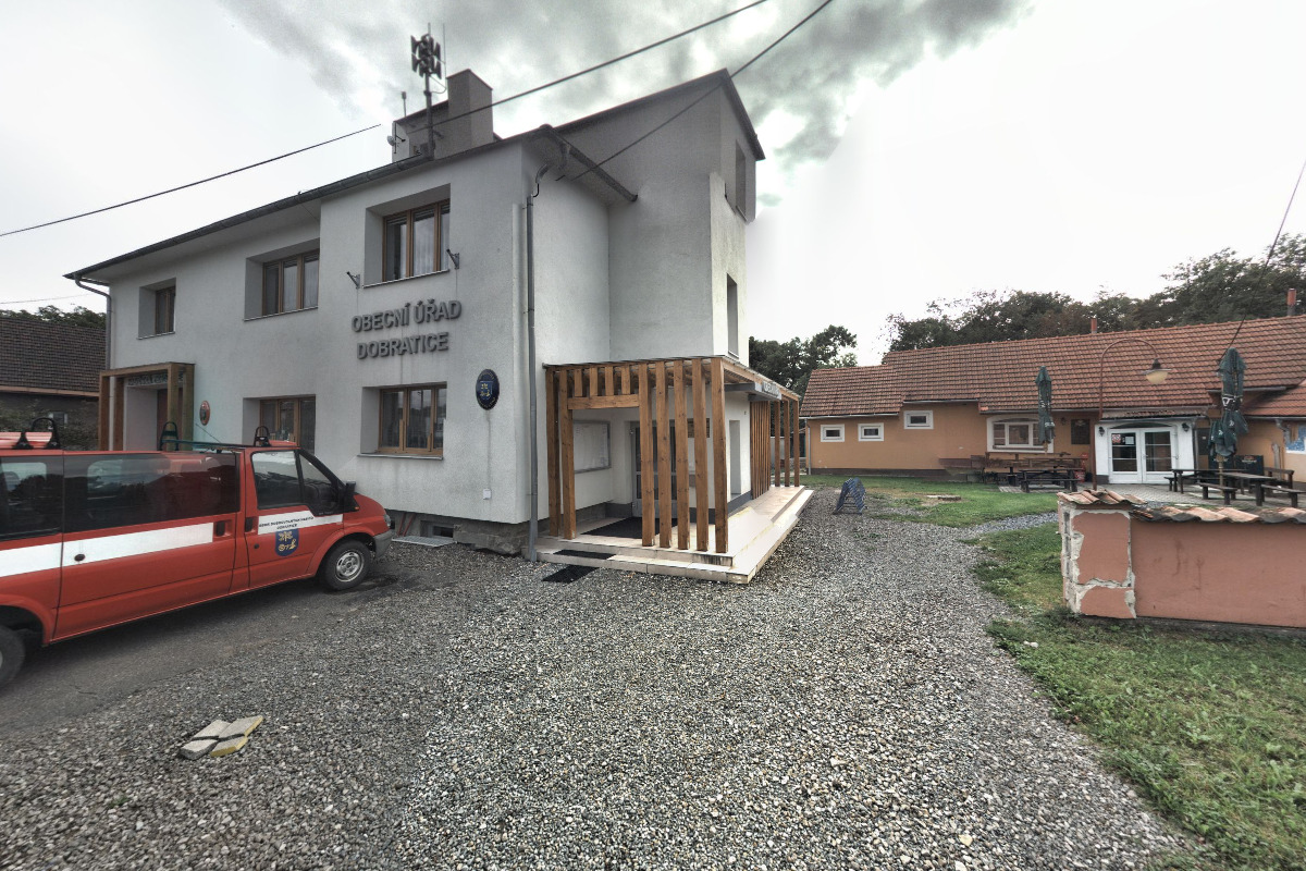 Dobratice - obecní úřad foto 3
