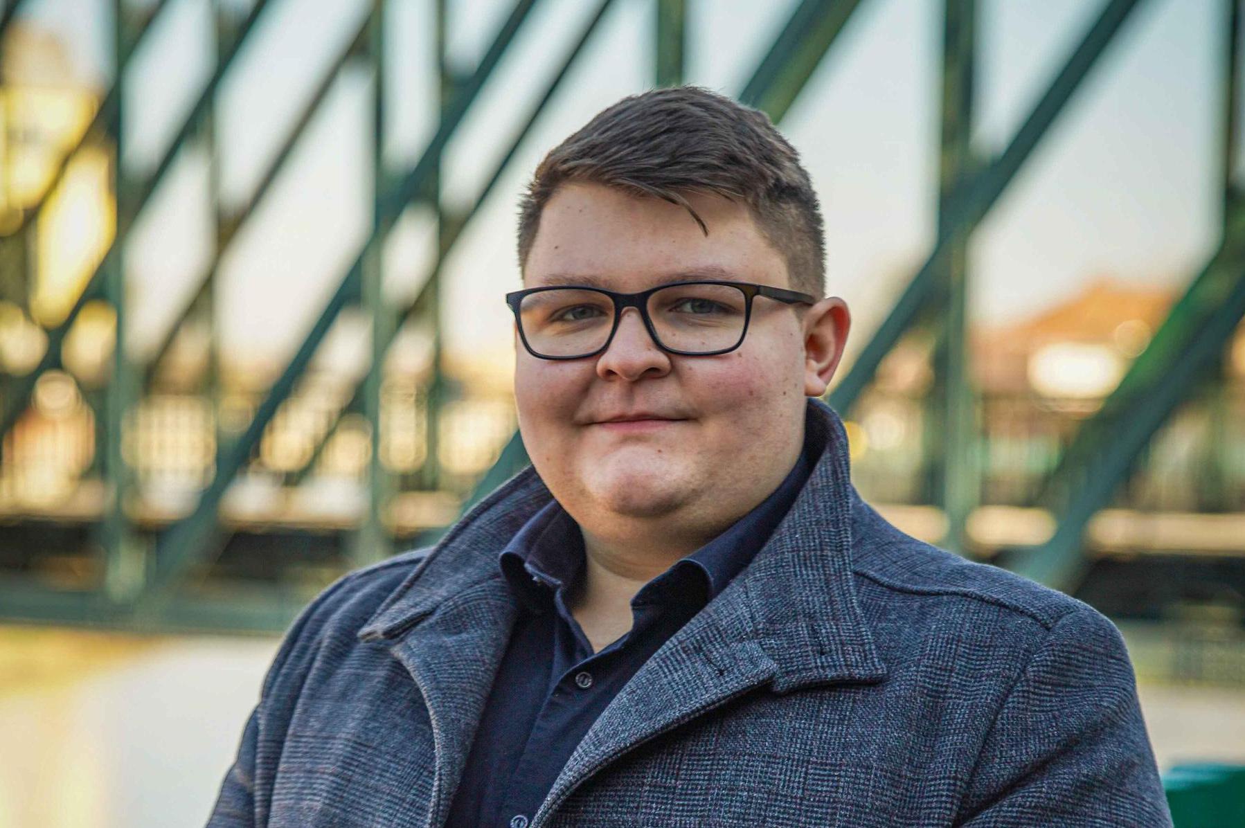 Finanční zprostředkovatel - Lukáš Španír