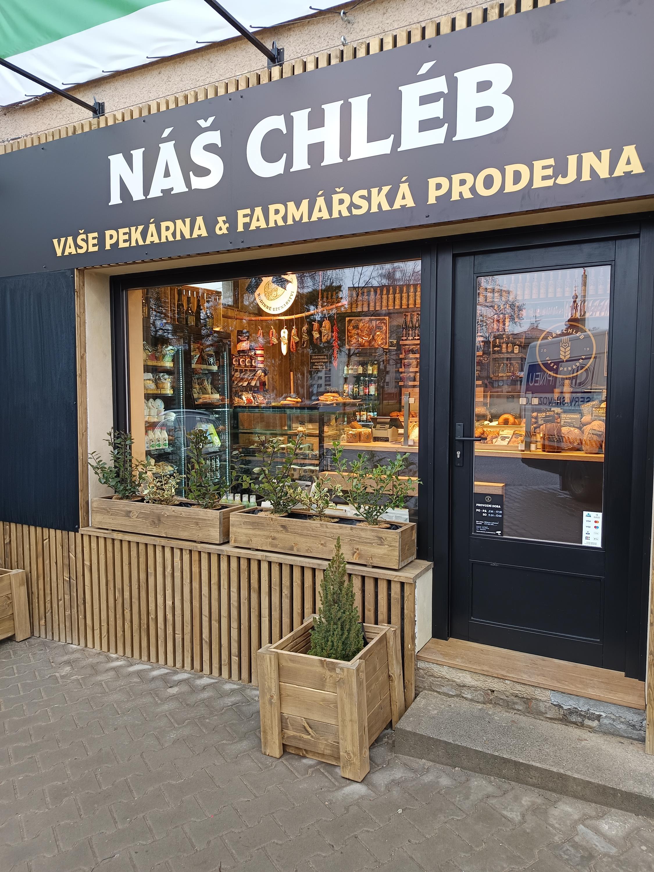 NÁŠ CHLÉB Dvůr Králové foto 1