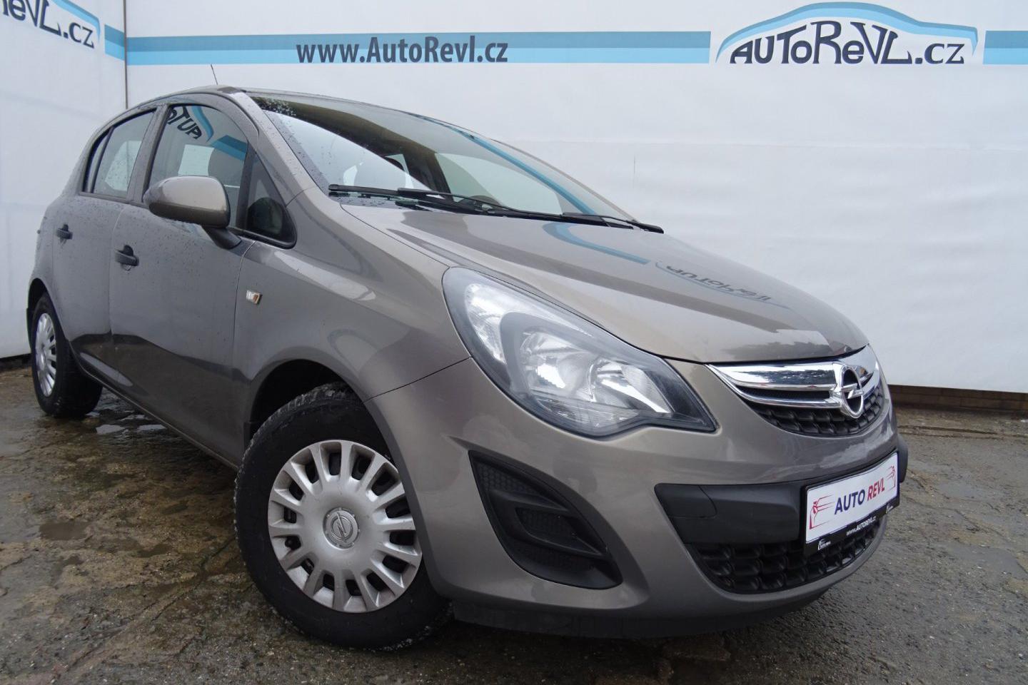 Opel Corsa 1.2i,63kW,1majČR,39tkm
