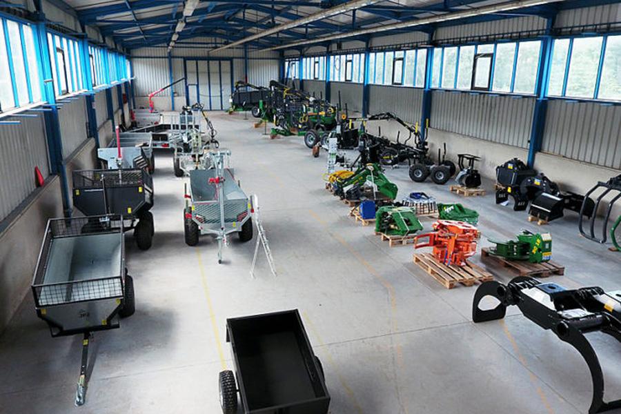 Servis a půjčovna lesní techniky JPJ Forest