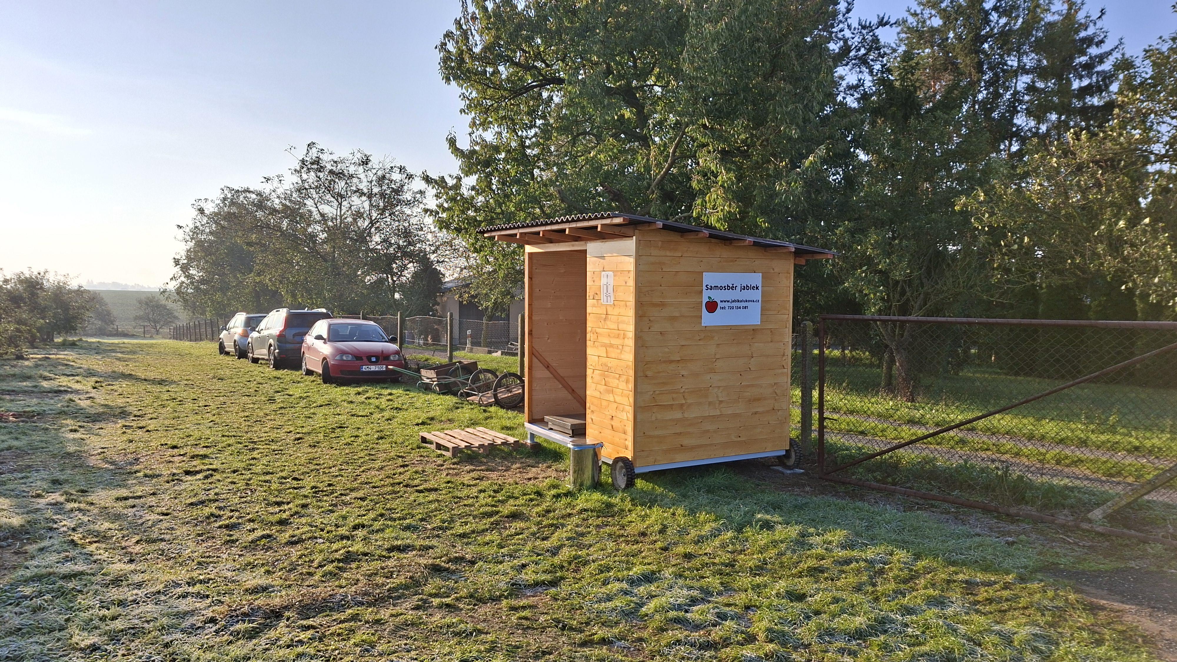 Jablka z Lukové foto 2