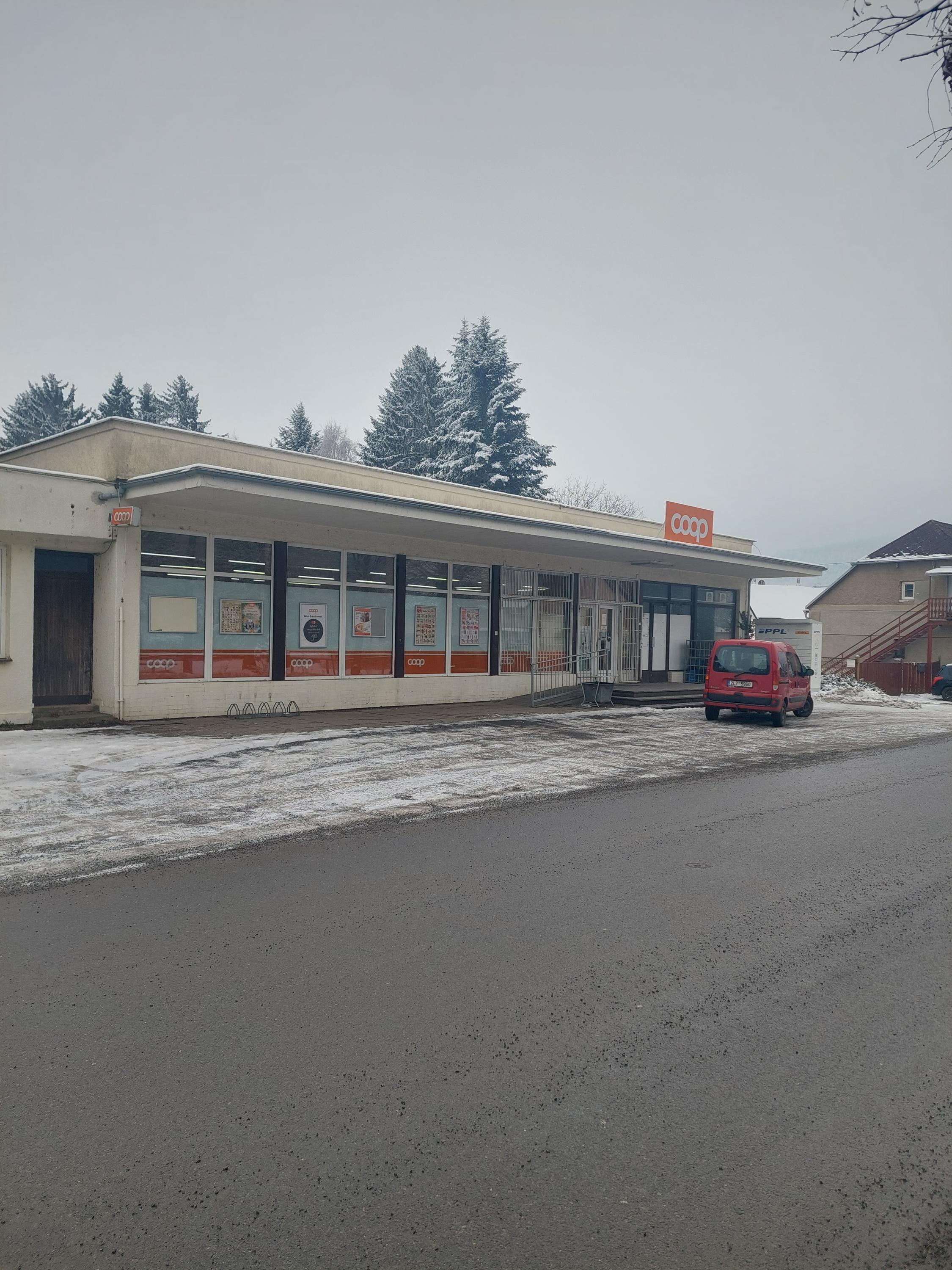 Potraviny COOP foto 6