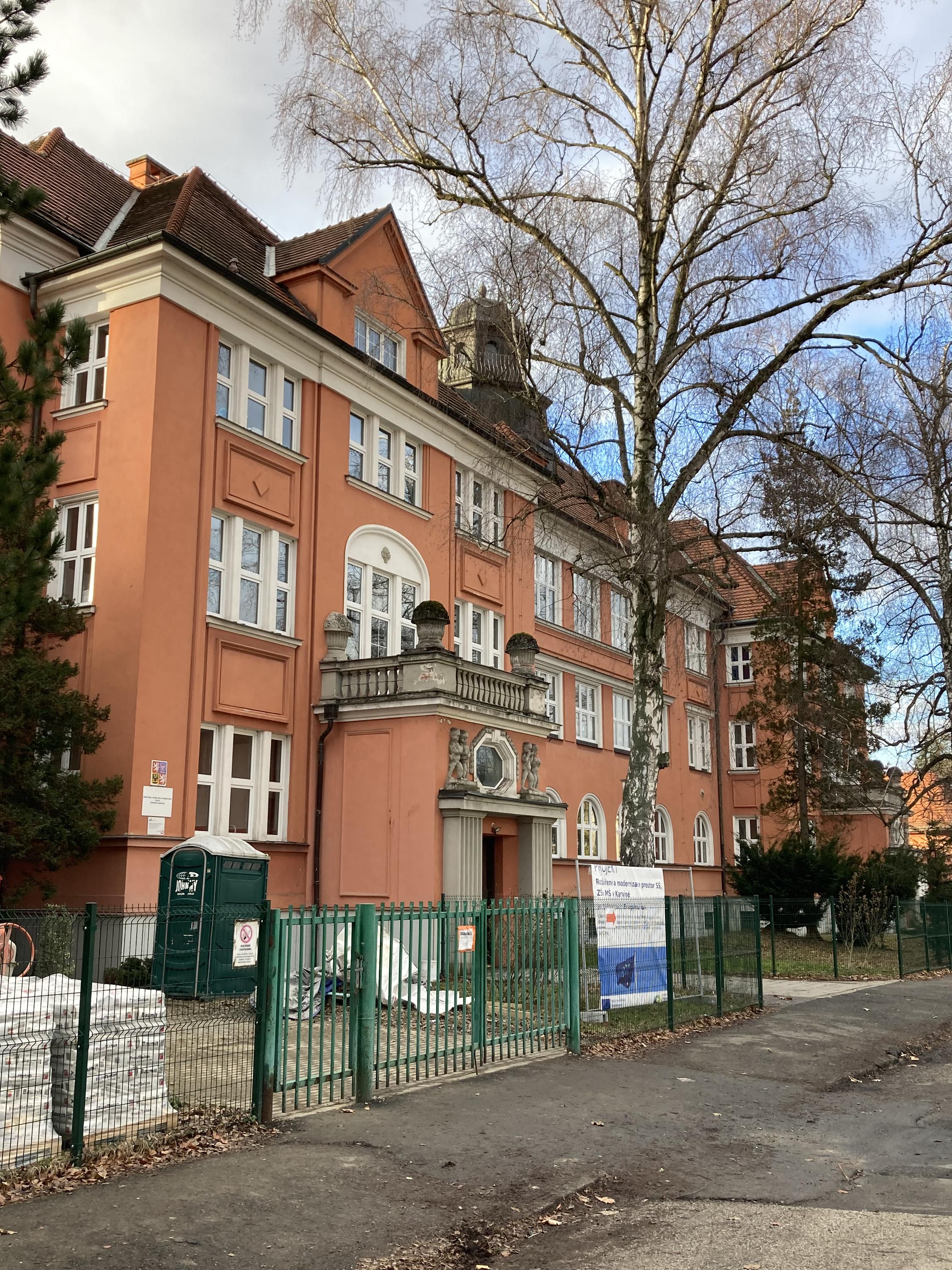 Střední škola Karviná, Komenského foto 2
