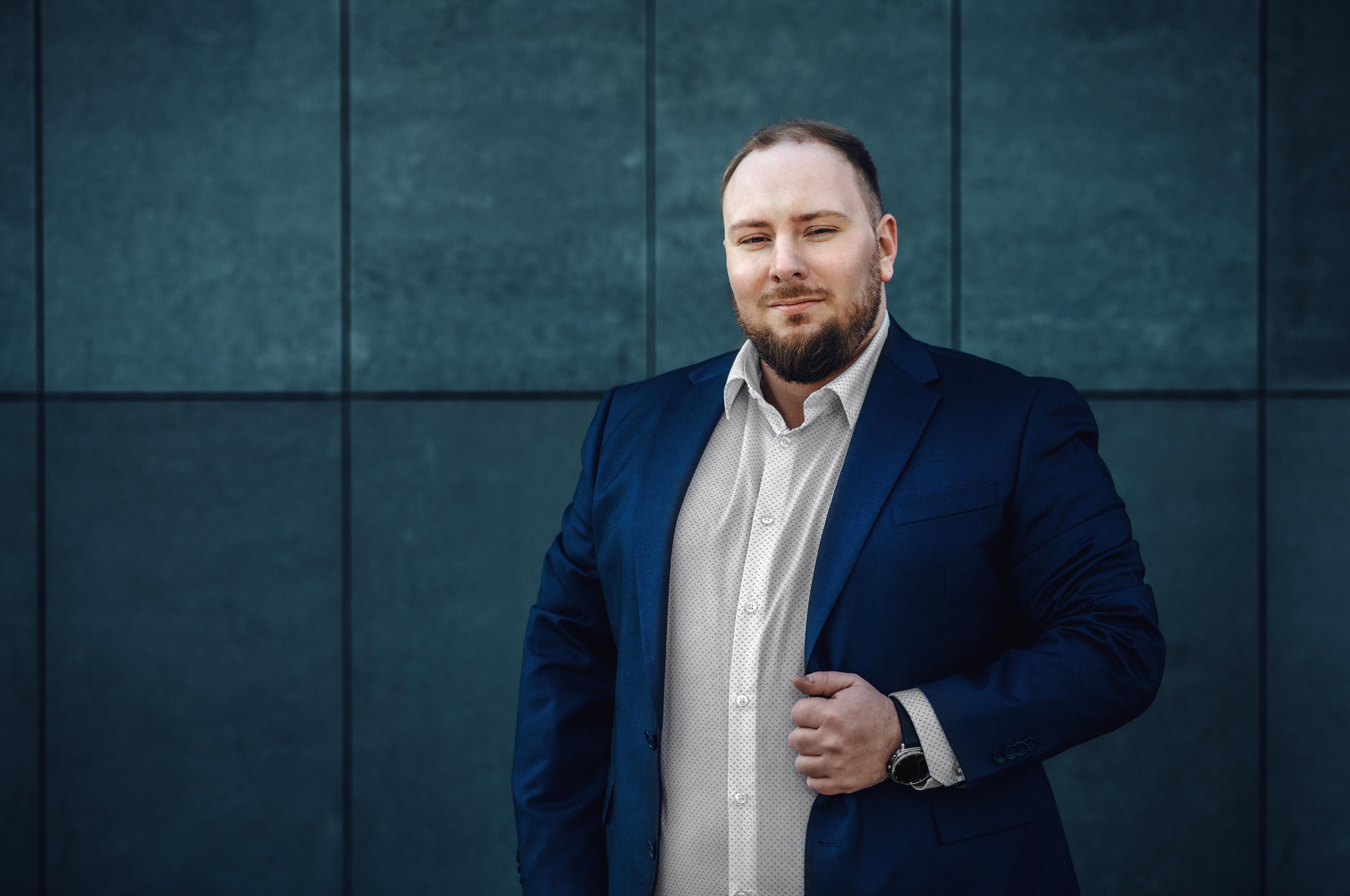 Dominik Mraček - Realitní Makléř SMS Reality