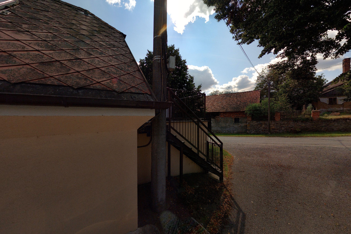 Dražeň - obecní úřad foto 3