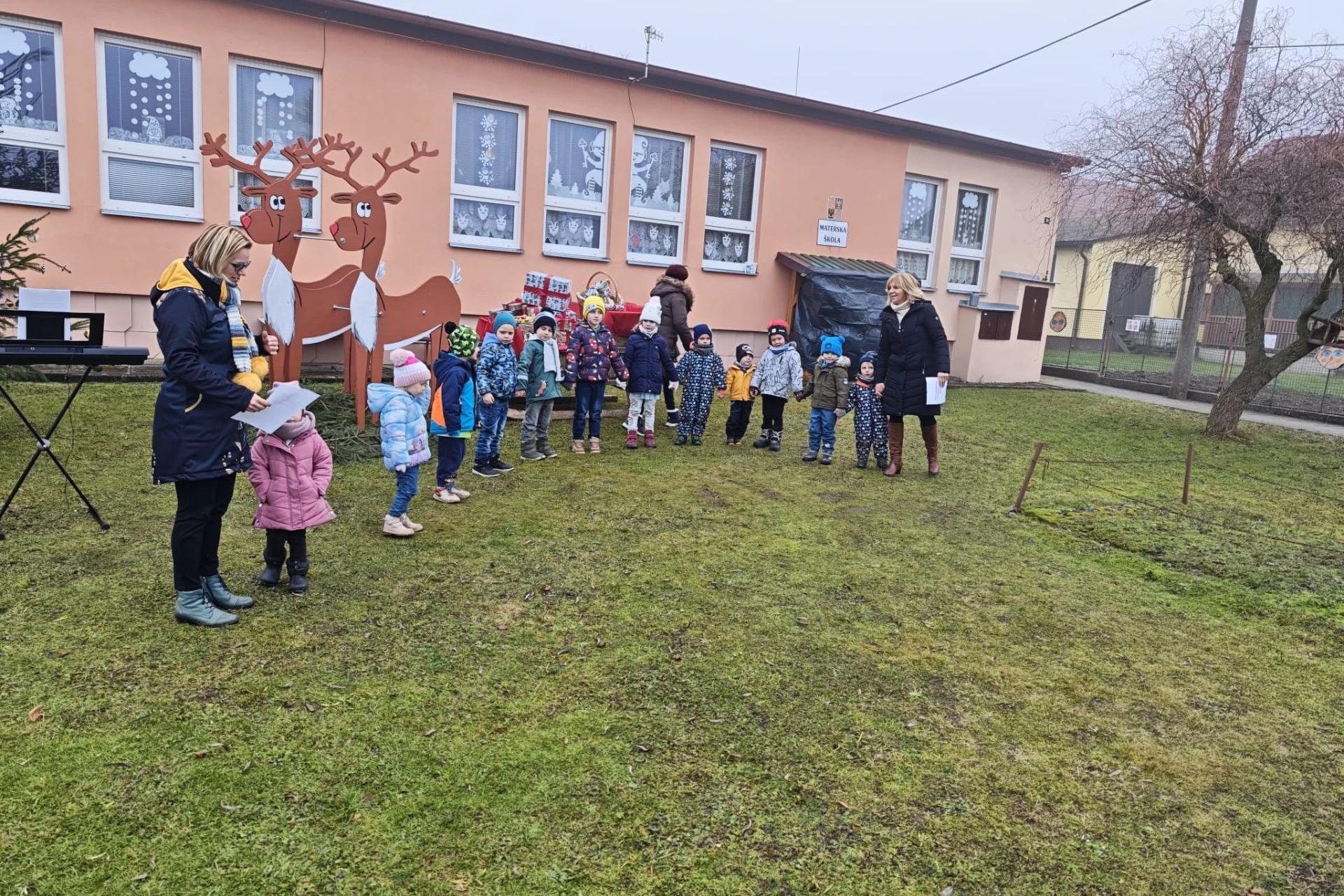 Mateřská škola Mezholezy