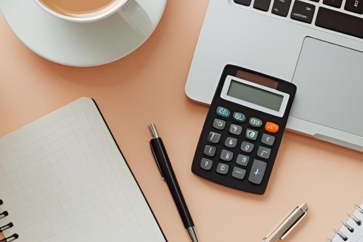 Mzdy a nábor s Lucií