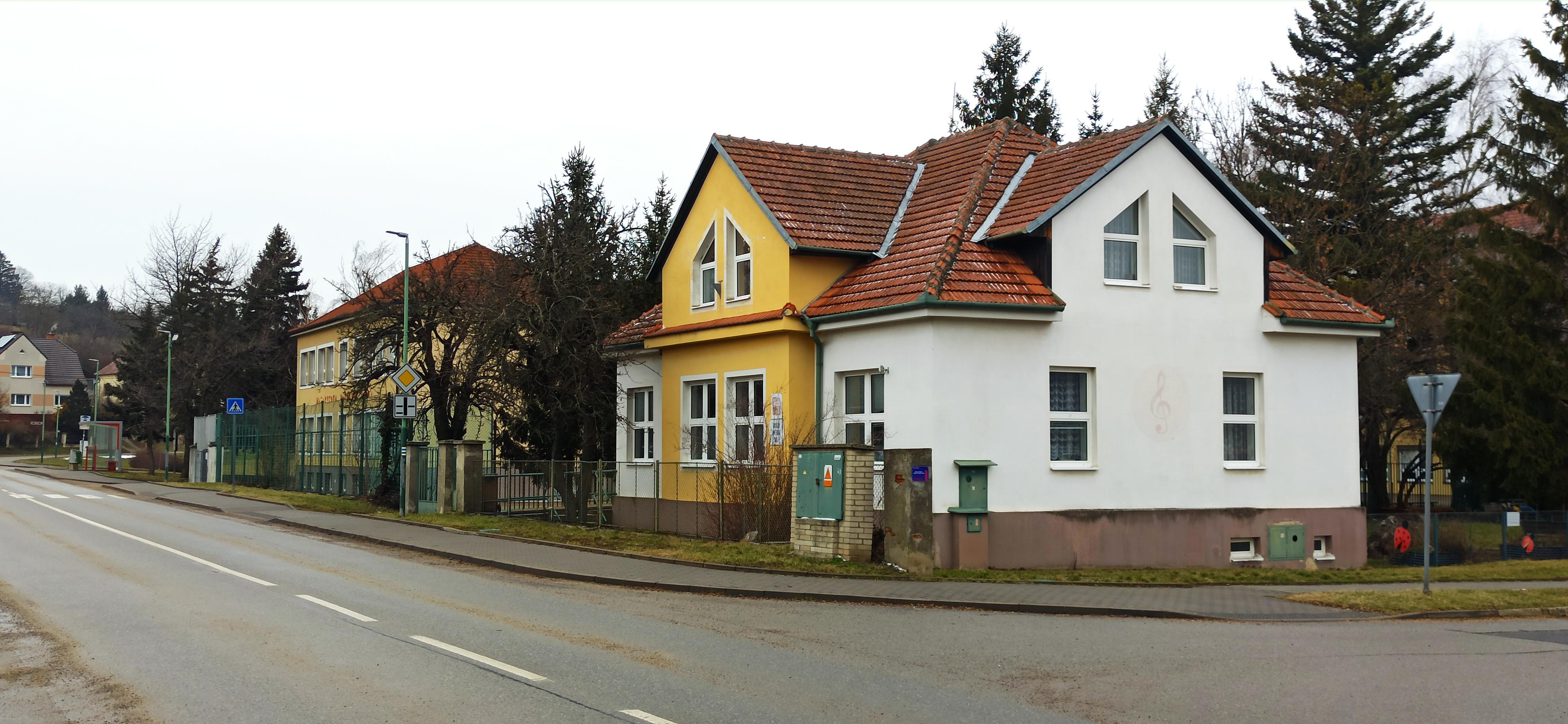 ZUŠ Velká nad Veličkou foto 3