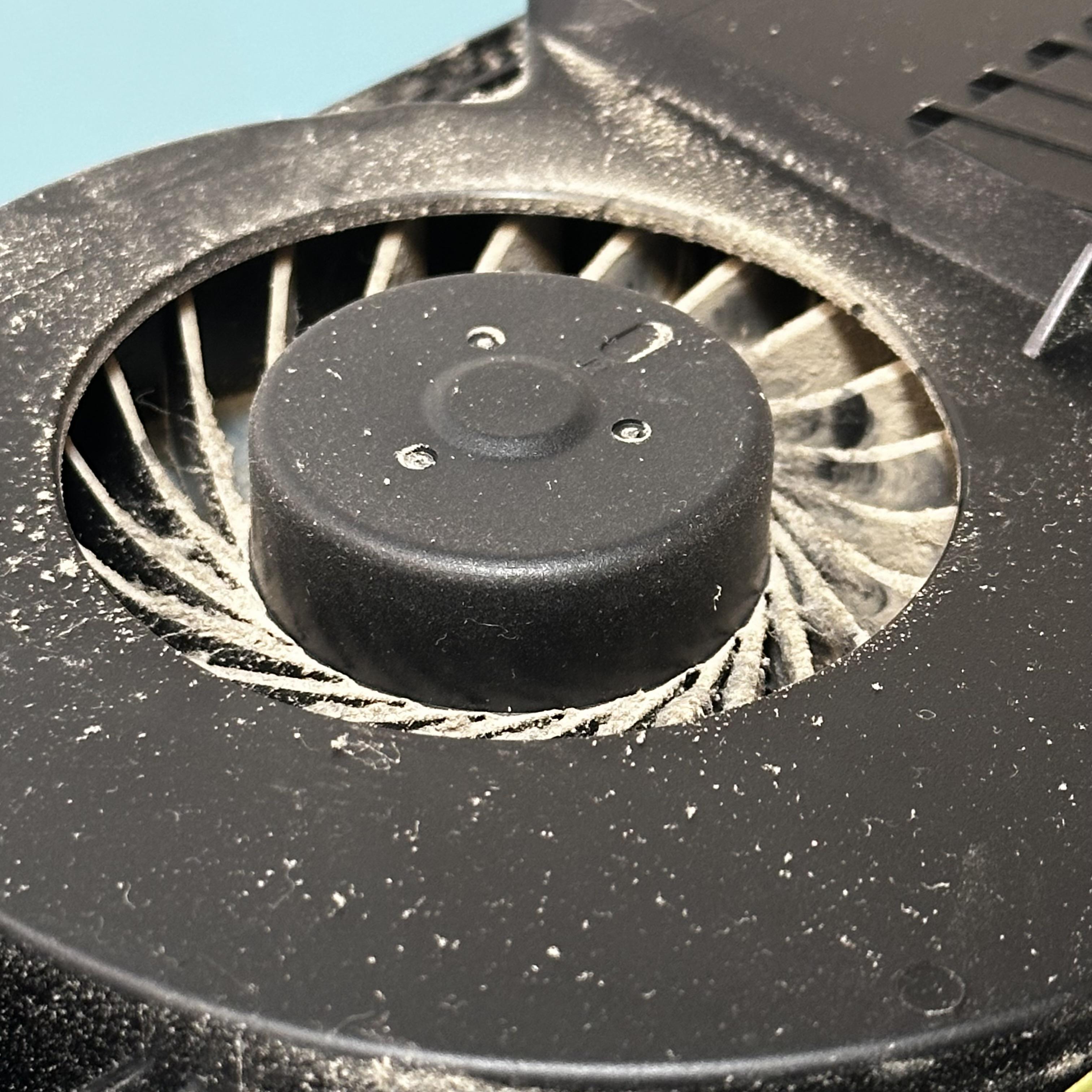 Čištění Playstation + přepastování