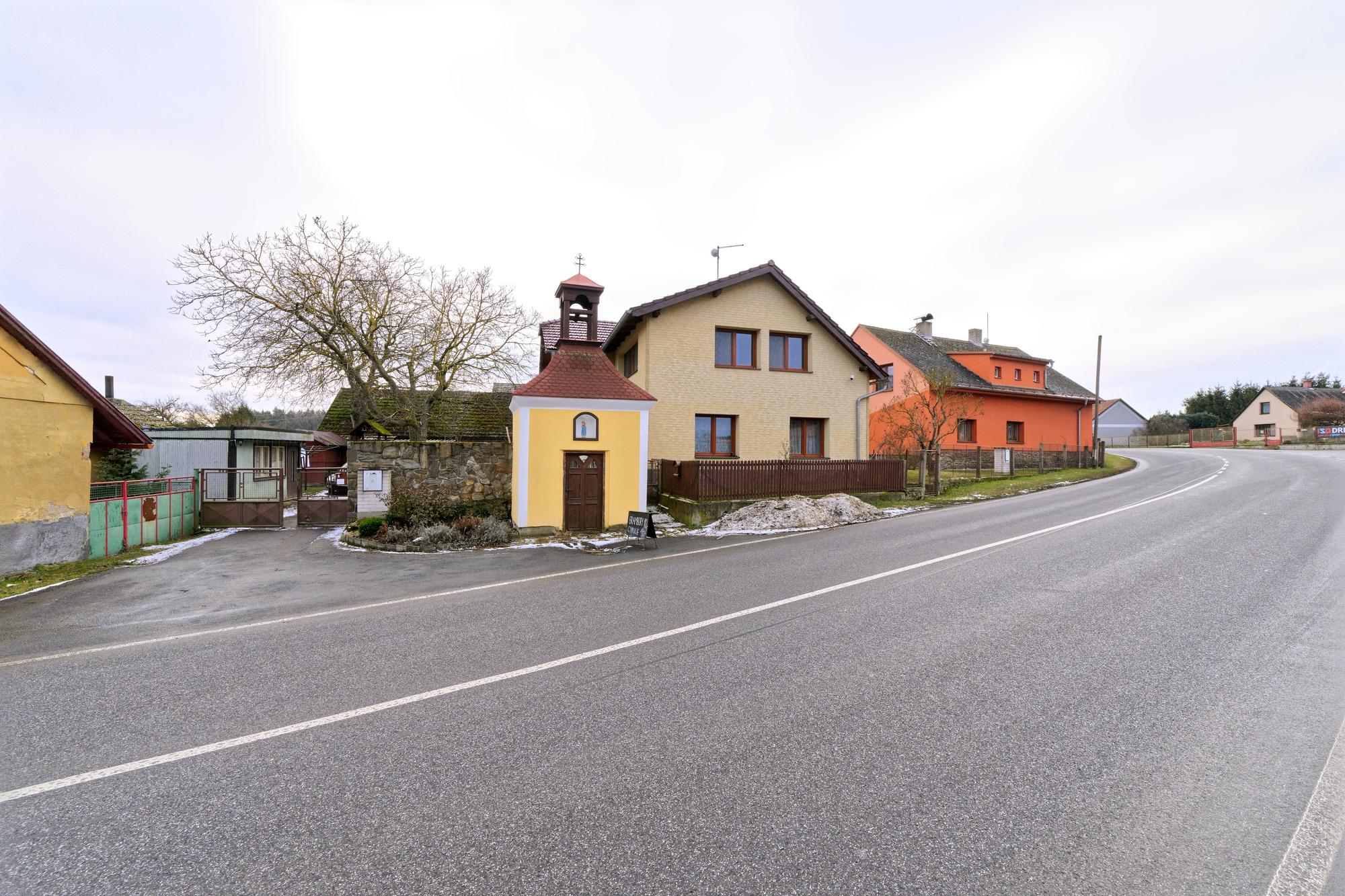 Farma Mitrov