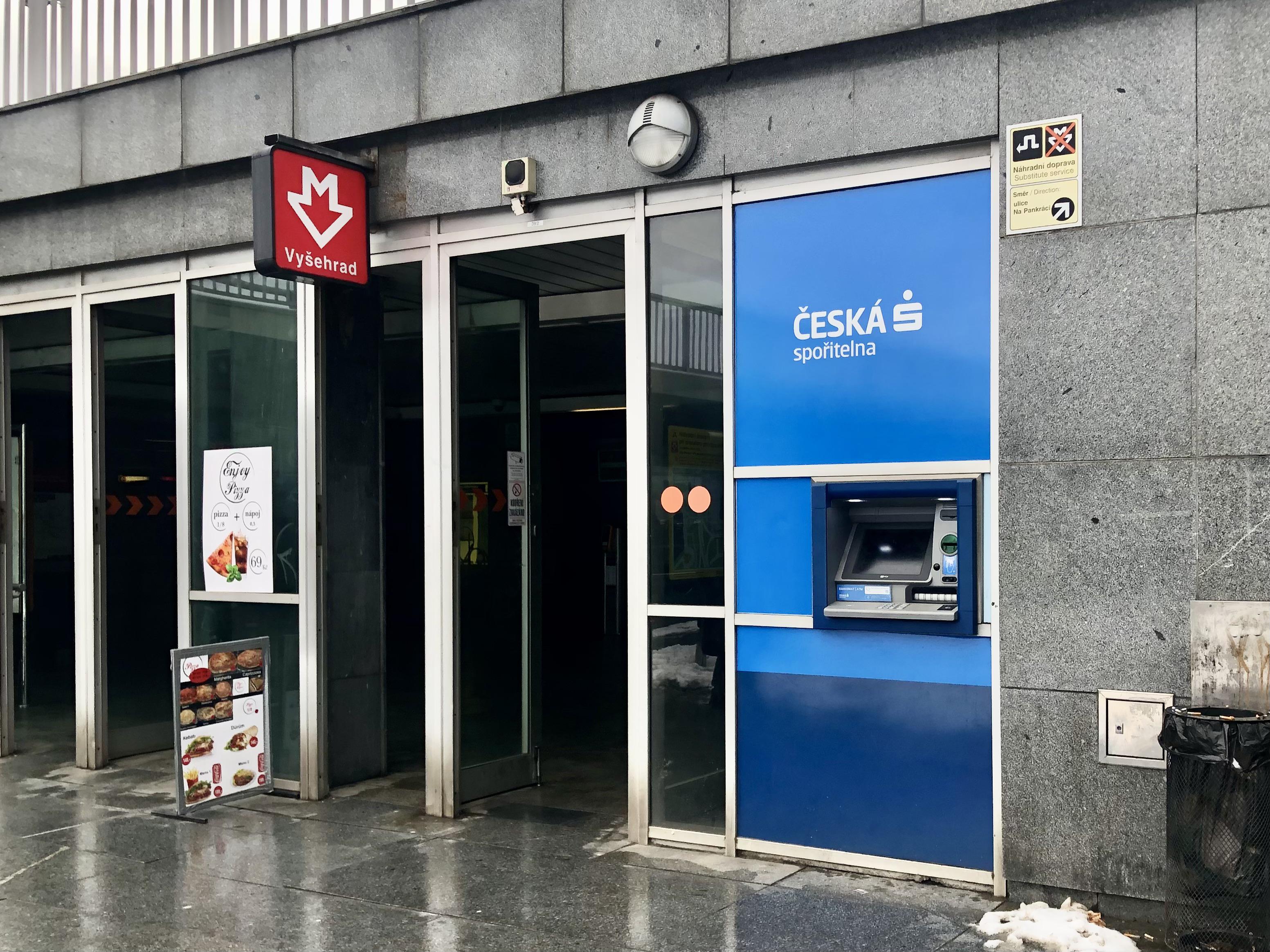 Bankomat České spořitelny foto 5